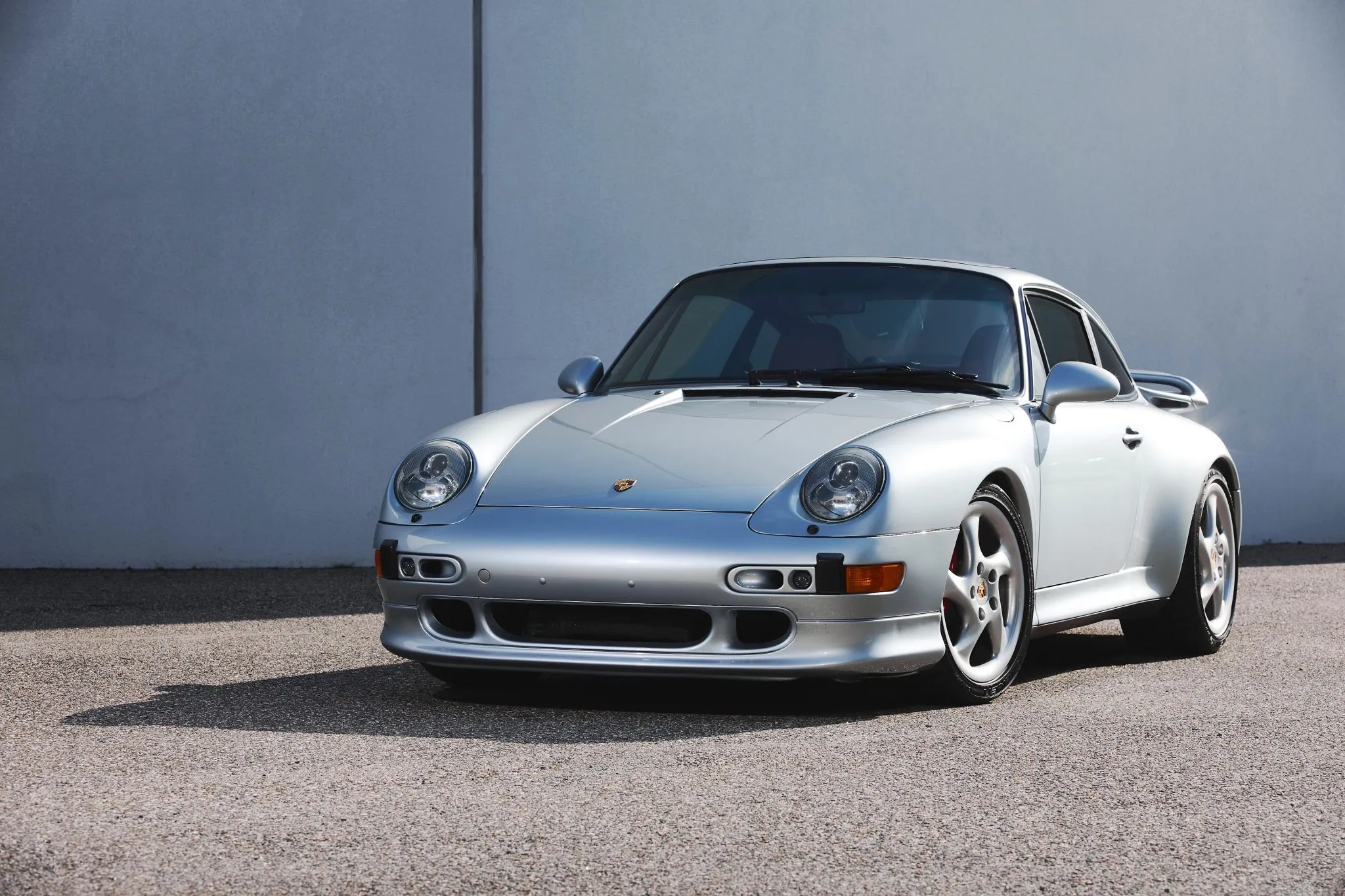Load larger image of 1996 Porsche 911 Carrera 4S - Stuttcars Classified