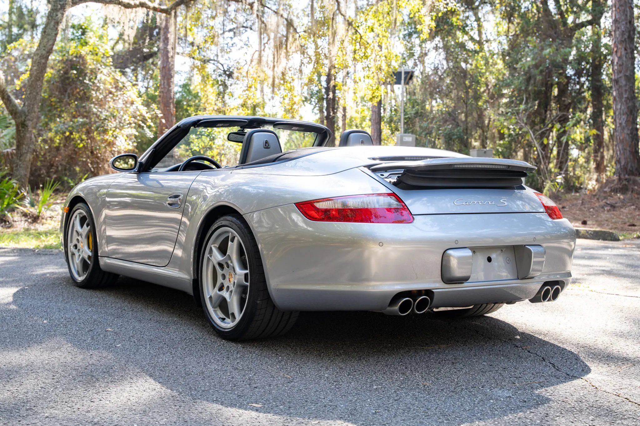 Load larger image of 2005 Porsche 911 Carrera S Cabriolet - Stuttcars Classified