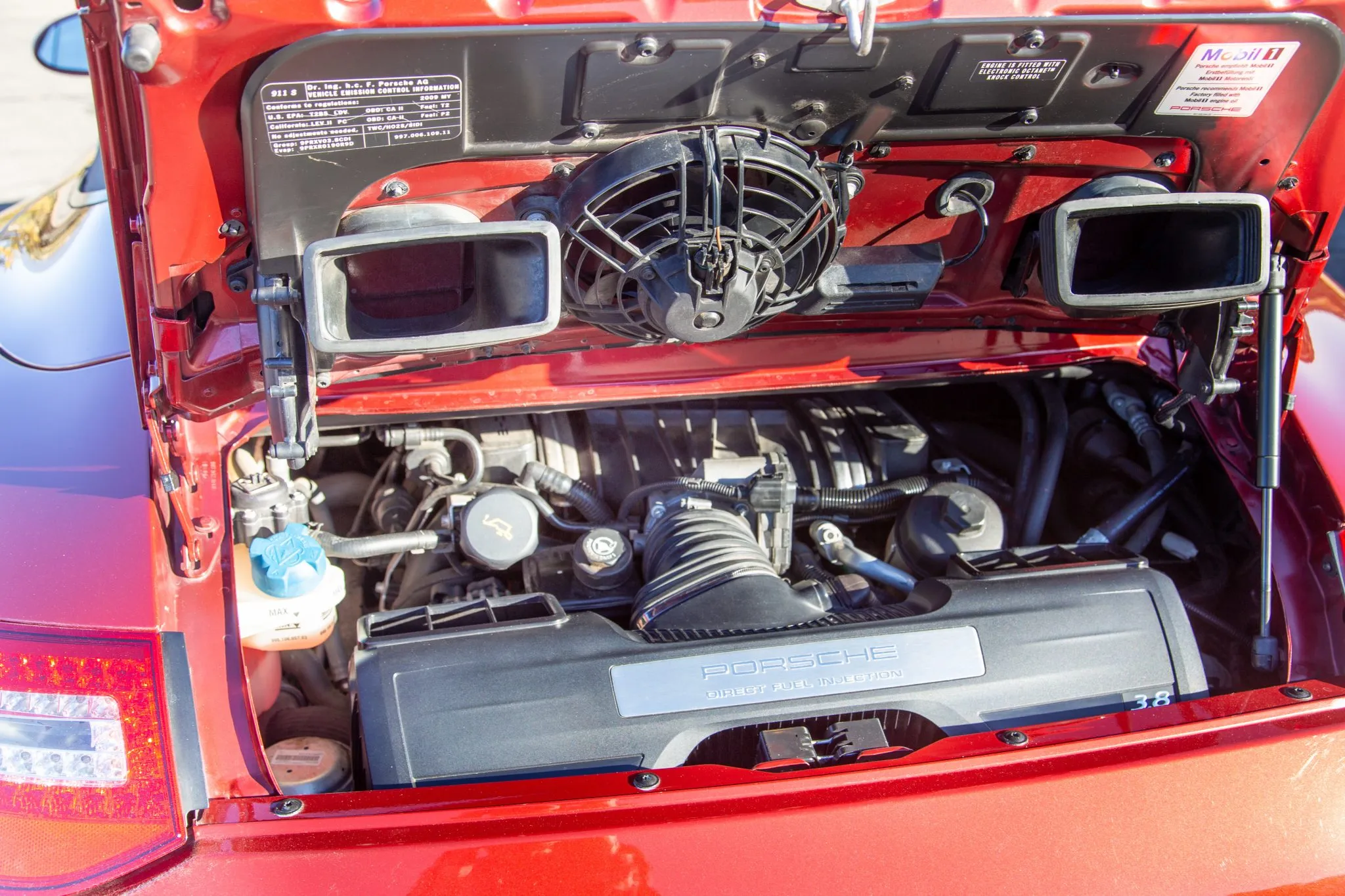 Load larger image of 2009 Porsche 911 Carrera 4S Cabriolet - Stuttcars Classified