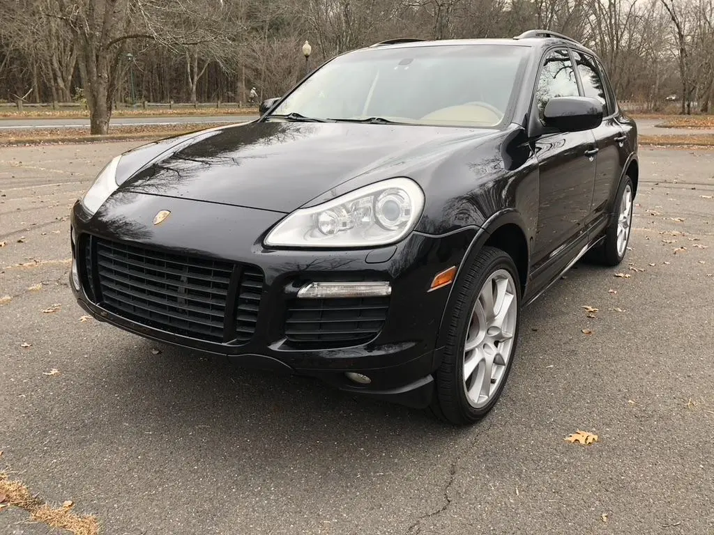 Load larger image of 2009 Porsche Cayenne GTS - Stuttcars Classified