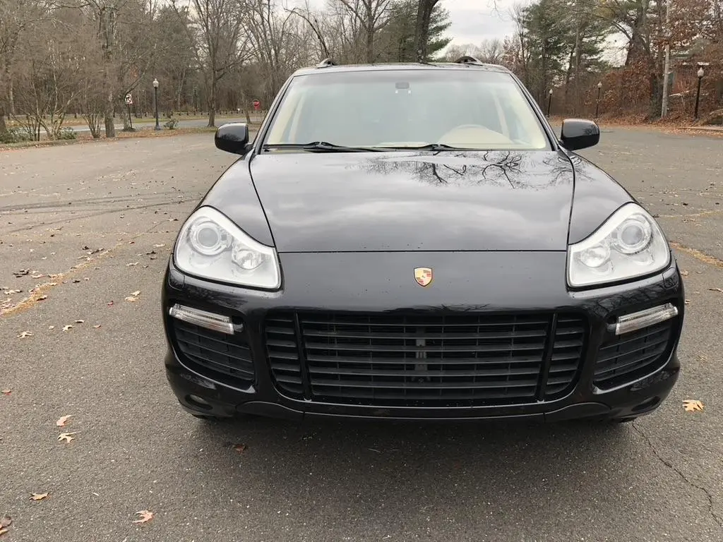 Load larger image of 2009 Porsche Cayenne GTS - Stuttcars Classified