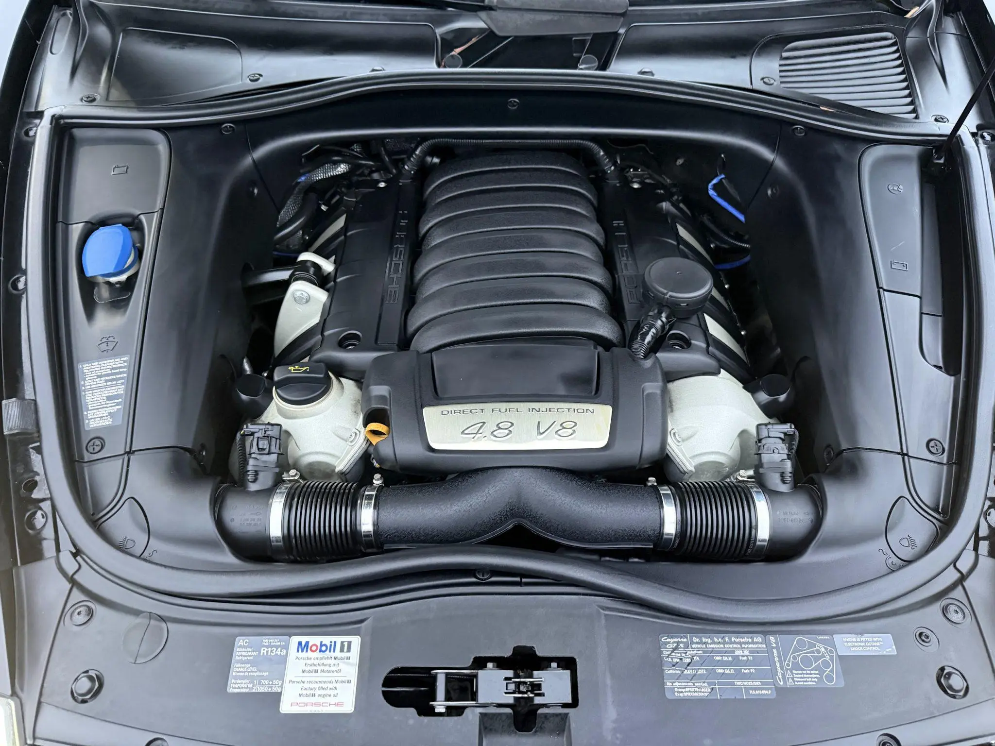 Load larger image of 2009 Porsche Cayenne GTS - Stuttcars Classified