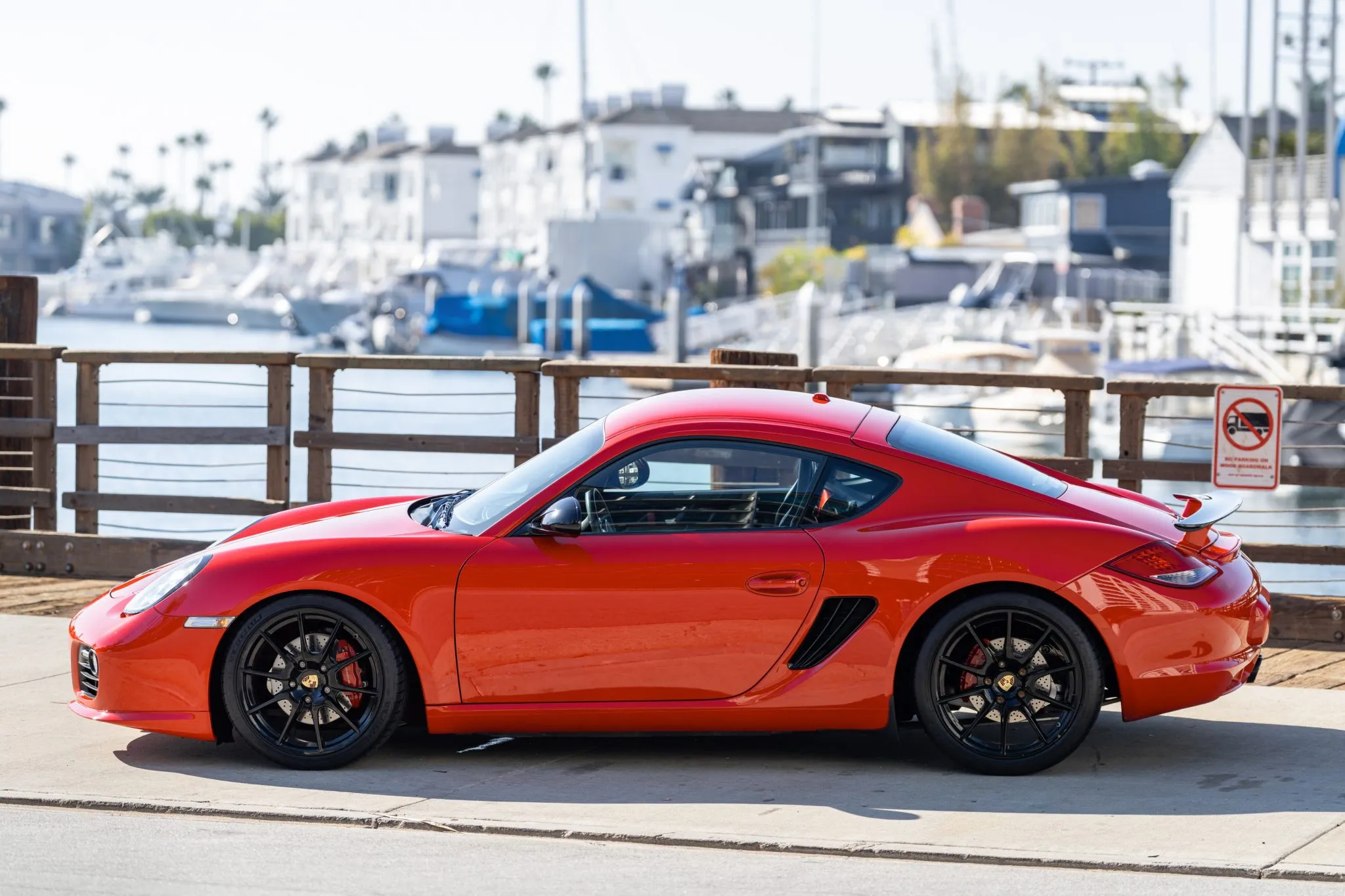 Load larger image of 2012 Porsche Cayman R - Stuttcars Classified