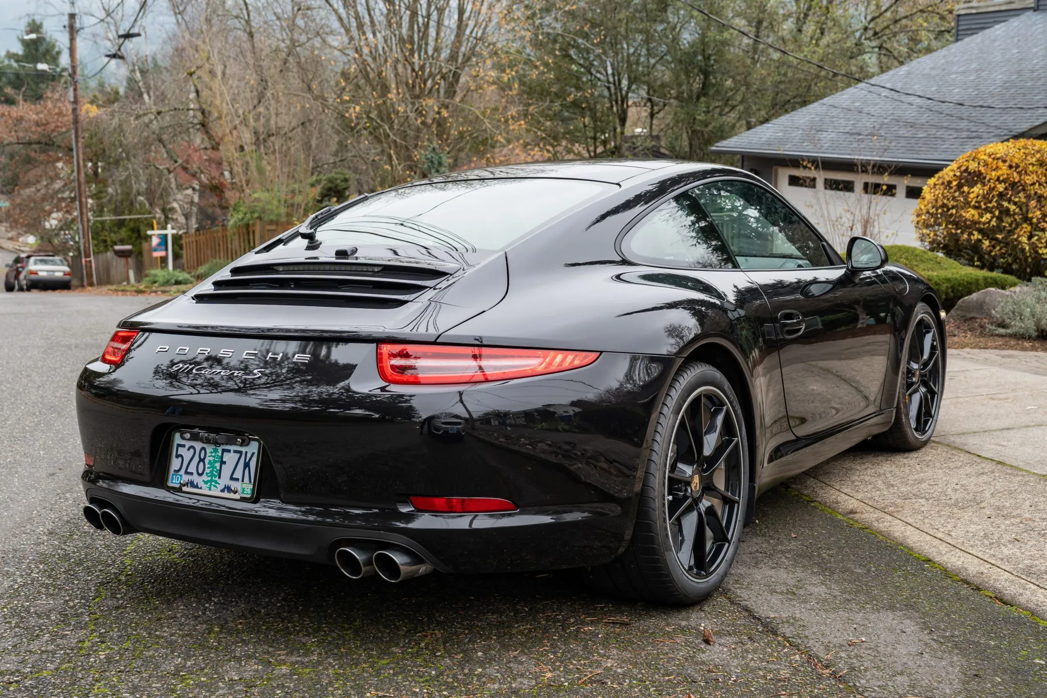 Load larger image of 2013 Porsche 911 Carrera S Coupe - Stuttcars Classified