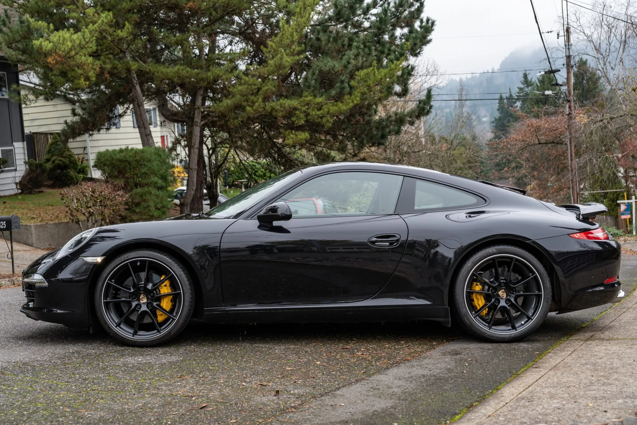 Load larger image of 2013 Porsche 911 Carrera S Coupe - Stuttcars Classified