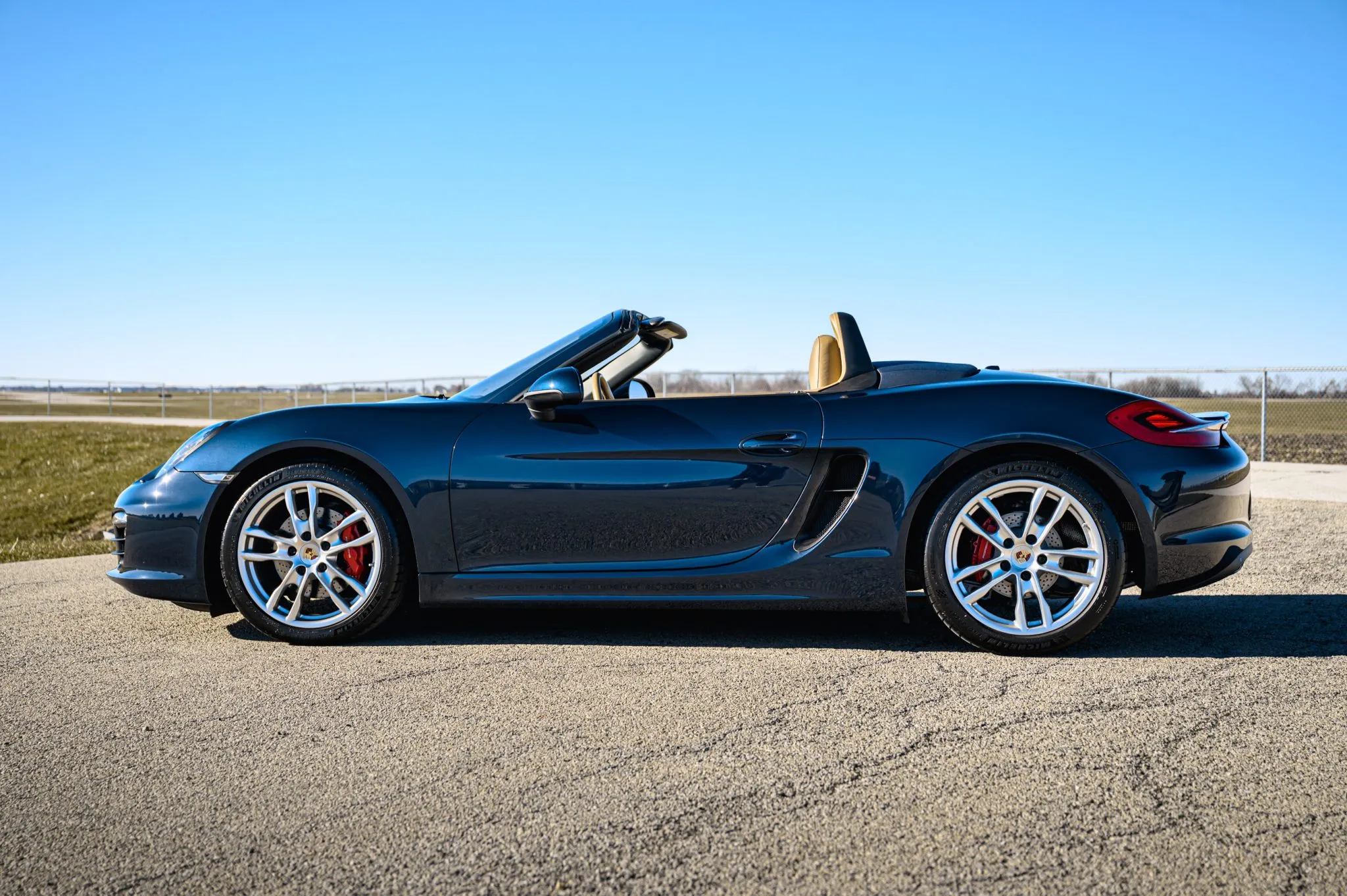 Load larger image of 2014 Porsche Boxster S - Stuttcars Classified