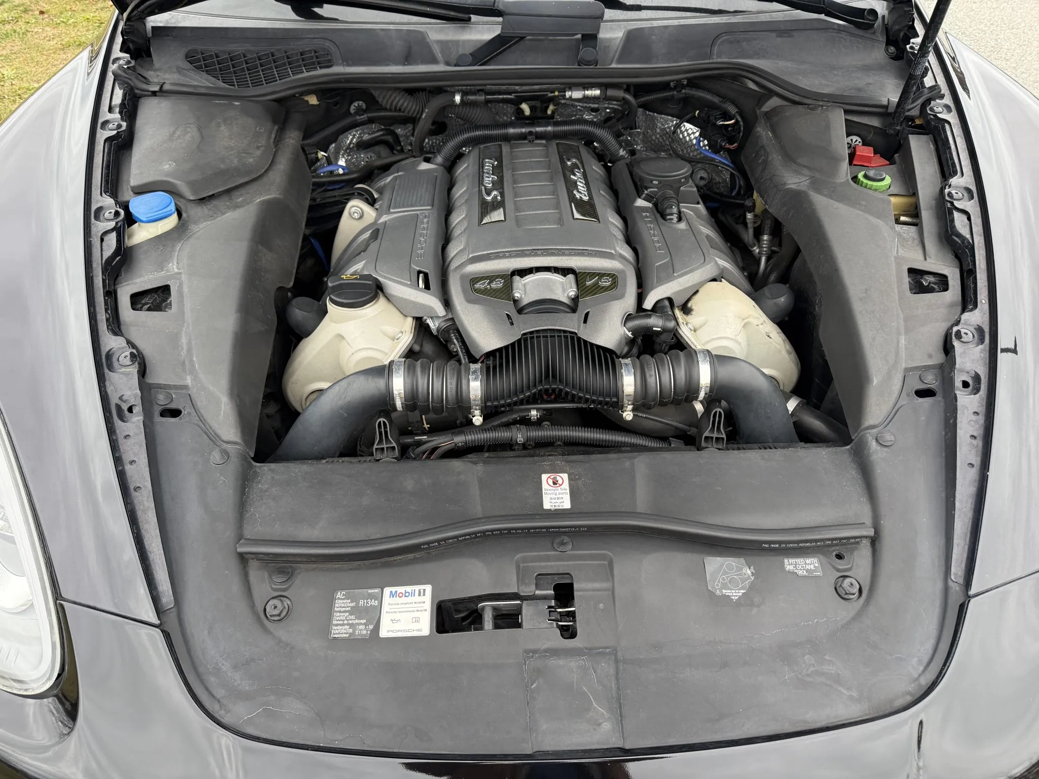 Load larger image of 2014 Porsche Cayenne Turbo S - Stuttcars Classified