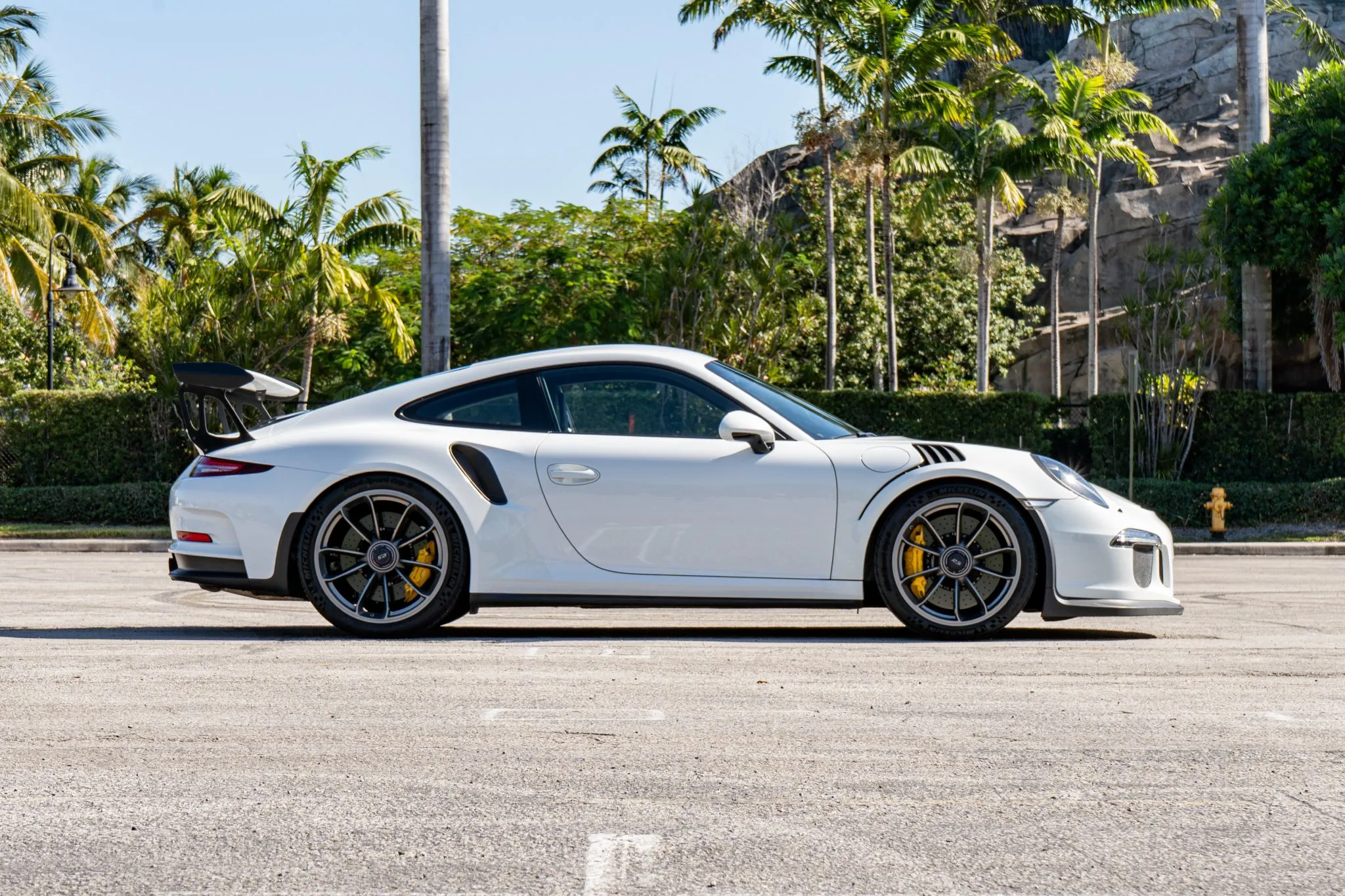 Load larger image of 2016 Porsche 911 GT3 RS - Stuttcars Classified