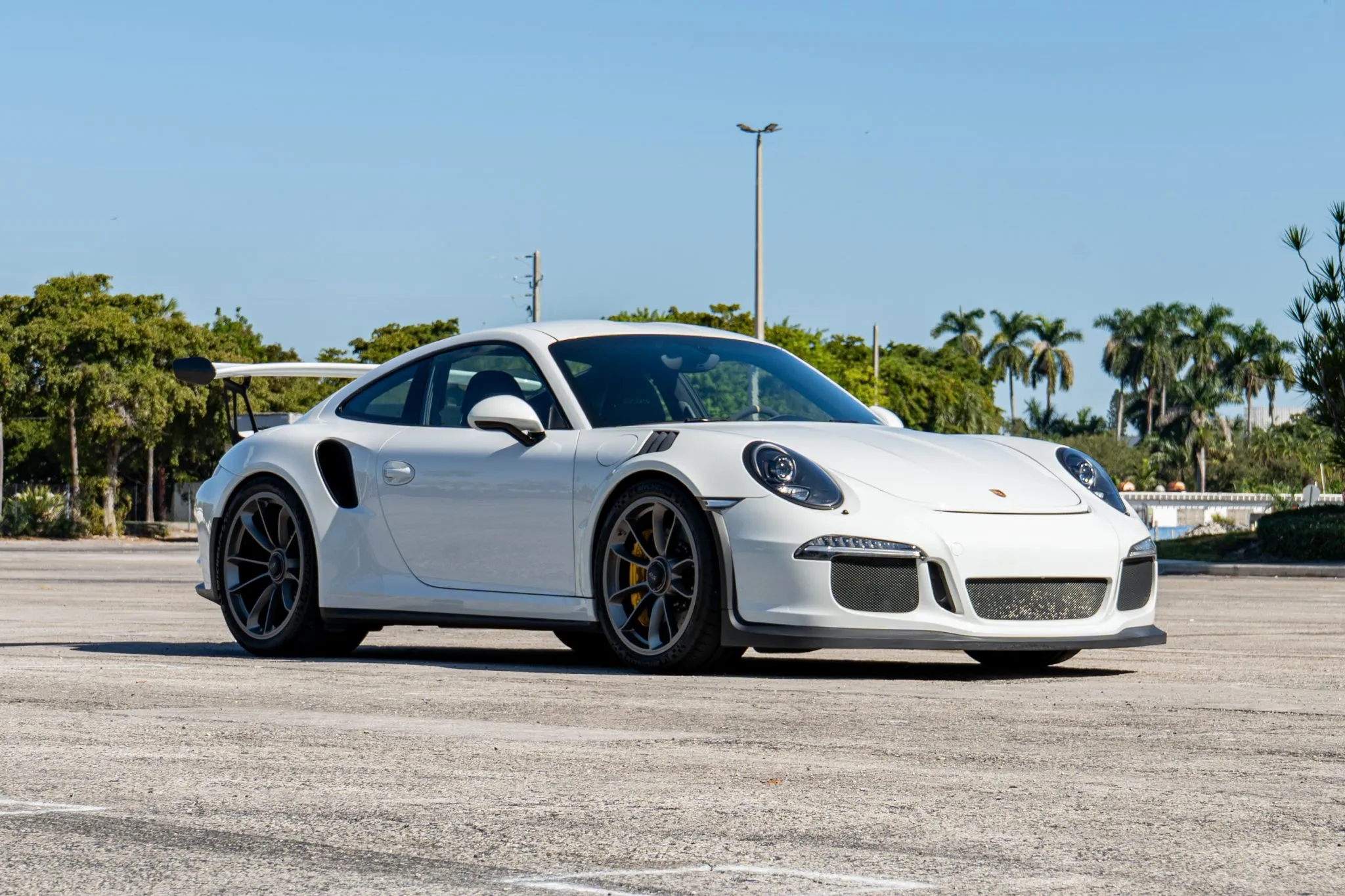 Load larger image of 2016 Porsche 911 GT3 RS - Stuttcars Classified