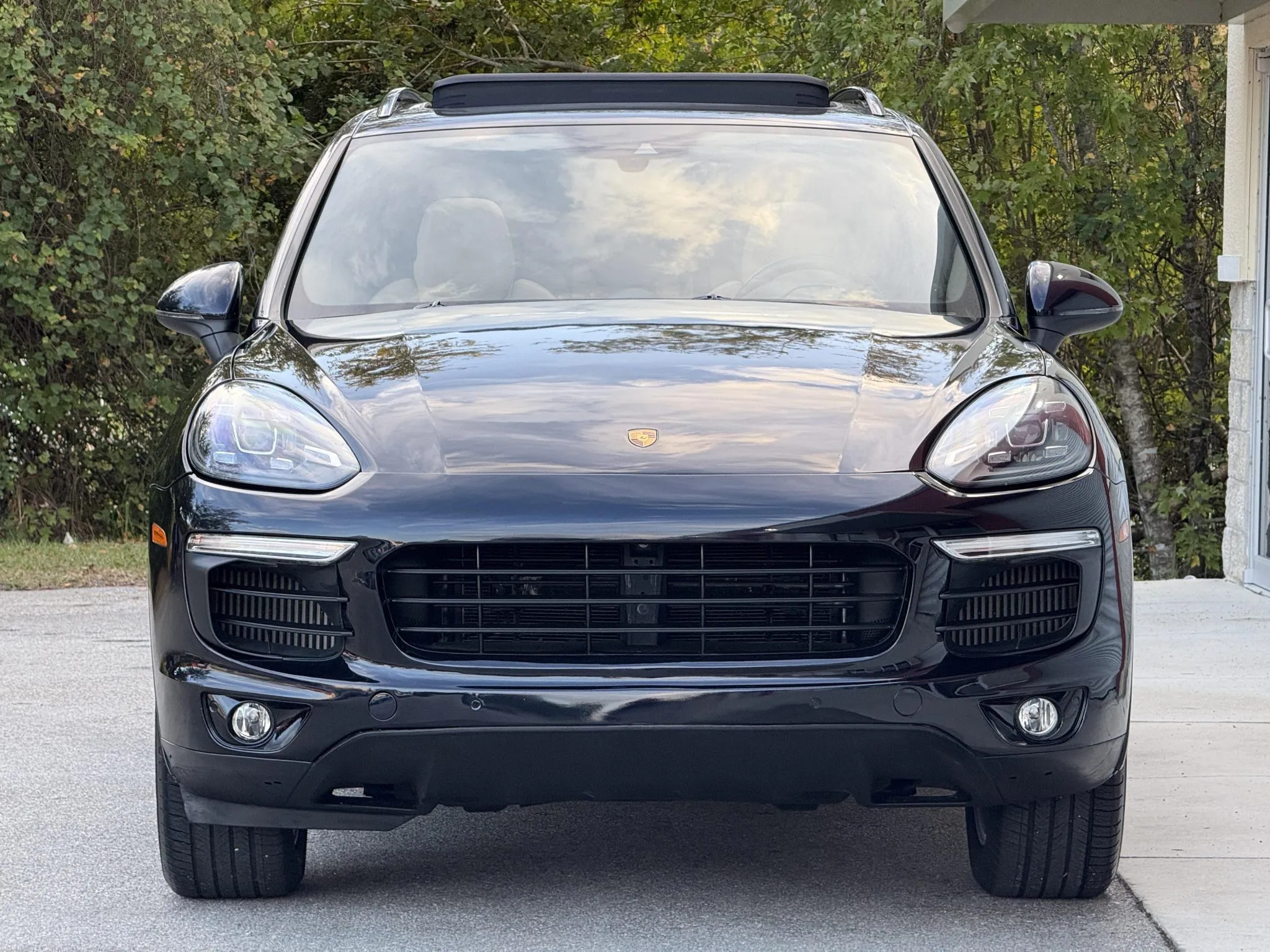 Load larger image of 2016 Porsche Cayenne S - Stuttcars Classified