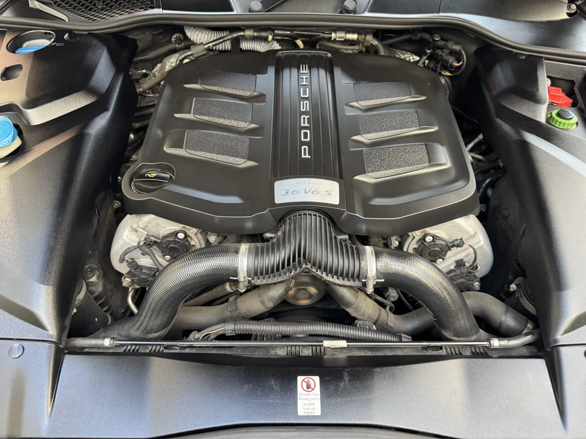 Load larger image of 2016 Porsche Cayenne S - Stuttcars Classified