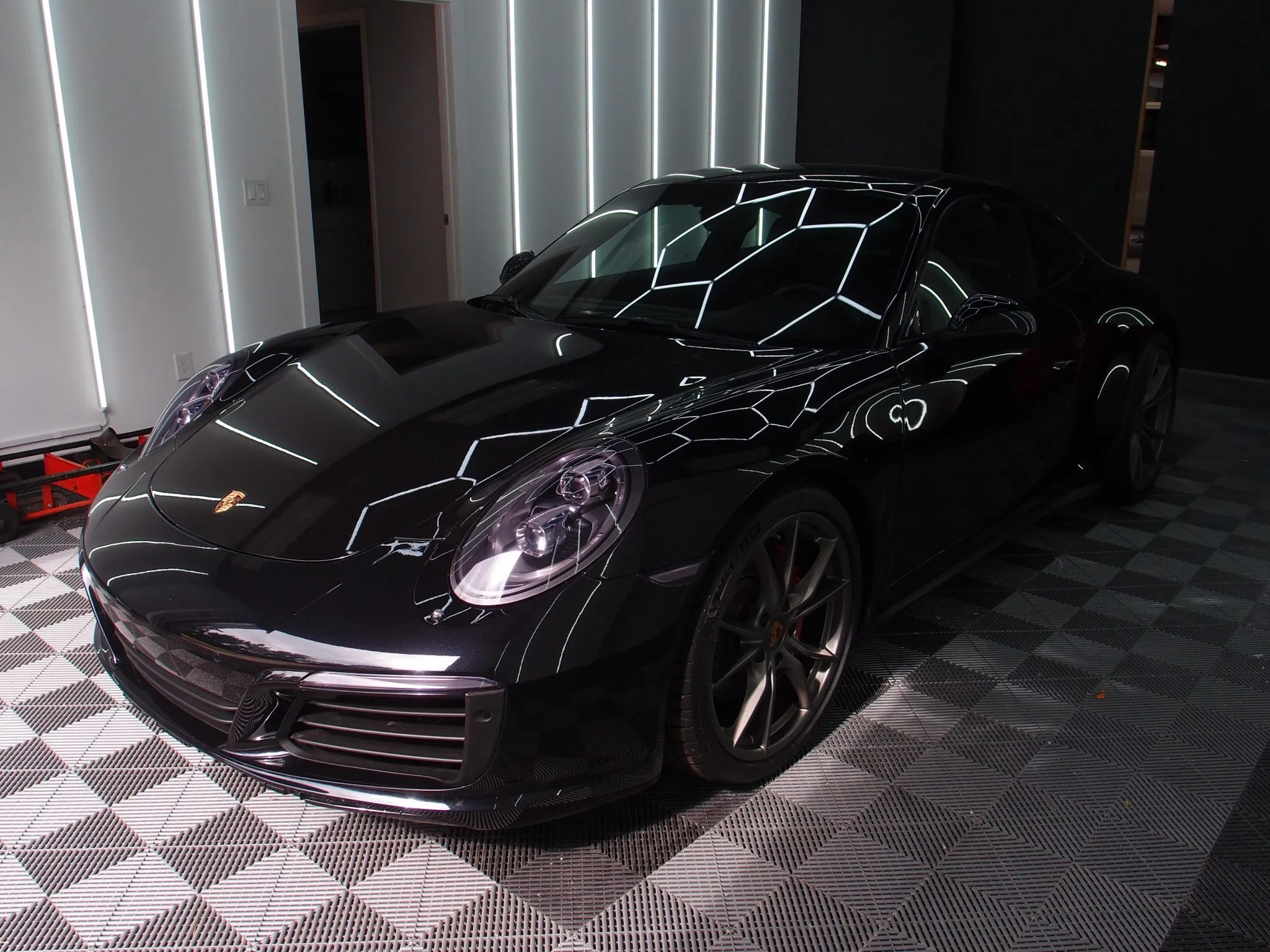 Load larger image of 2017 Porsche 911 Carrera 4S Coupe - Stuttcars Classified