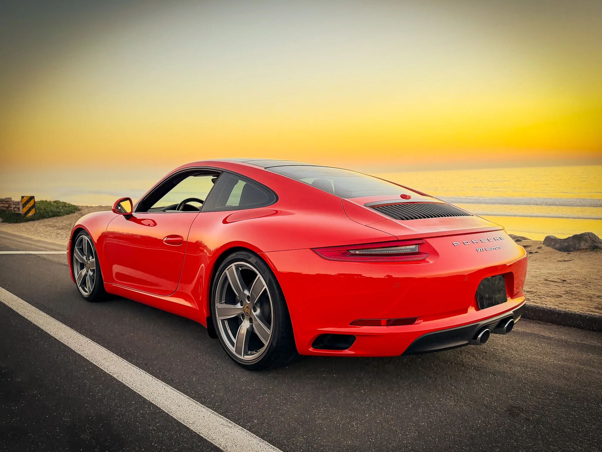 Load larger image of FOR SALE: 2017 Porsche 911 Carrera Coupe - Stuttcars Classified