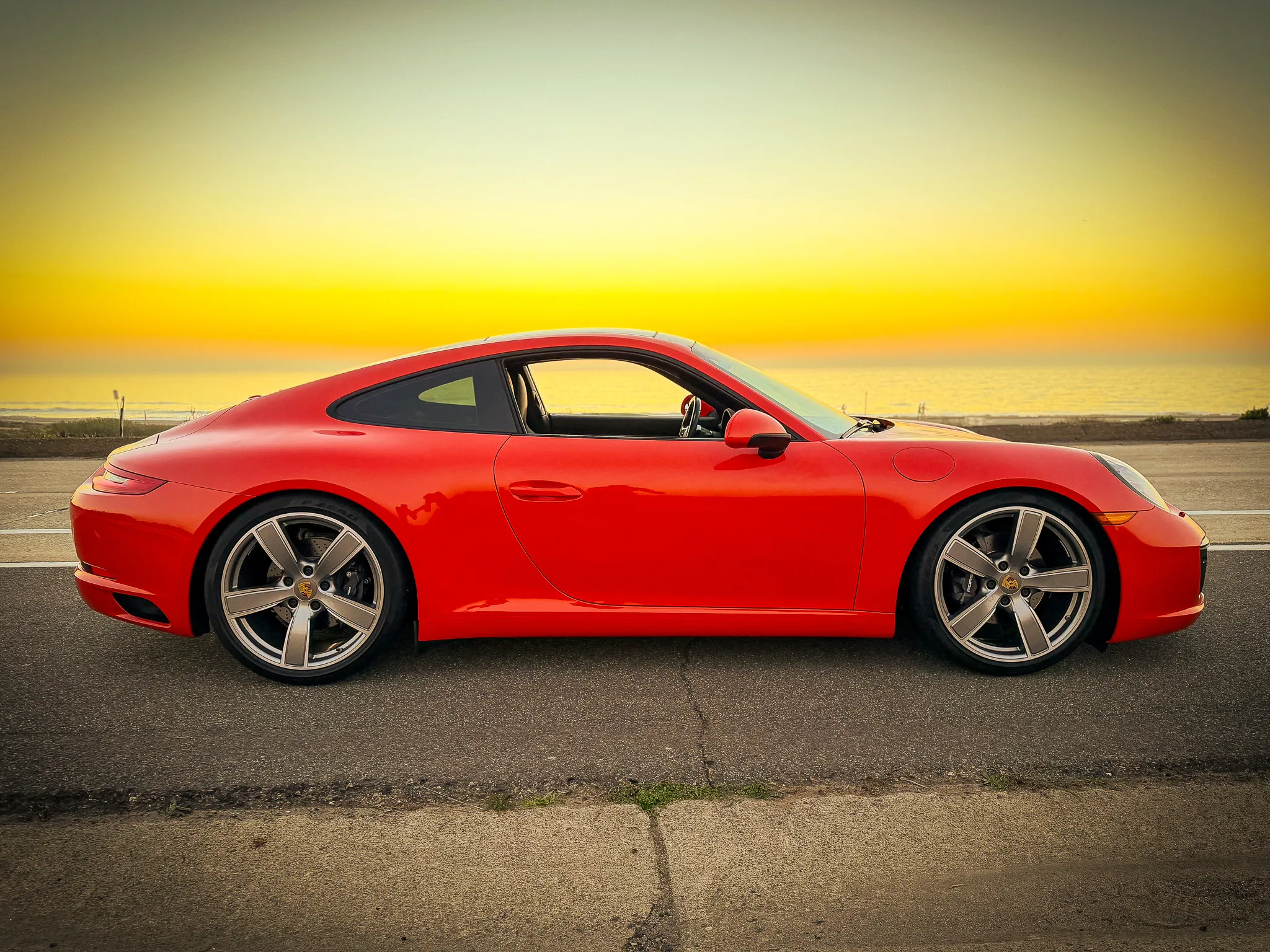 Load larger image of FOR SALE: 2017 Porsche 911 Carrera Coupe - Stuttcars Classified