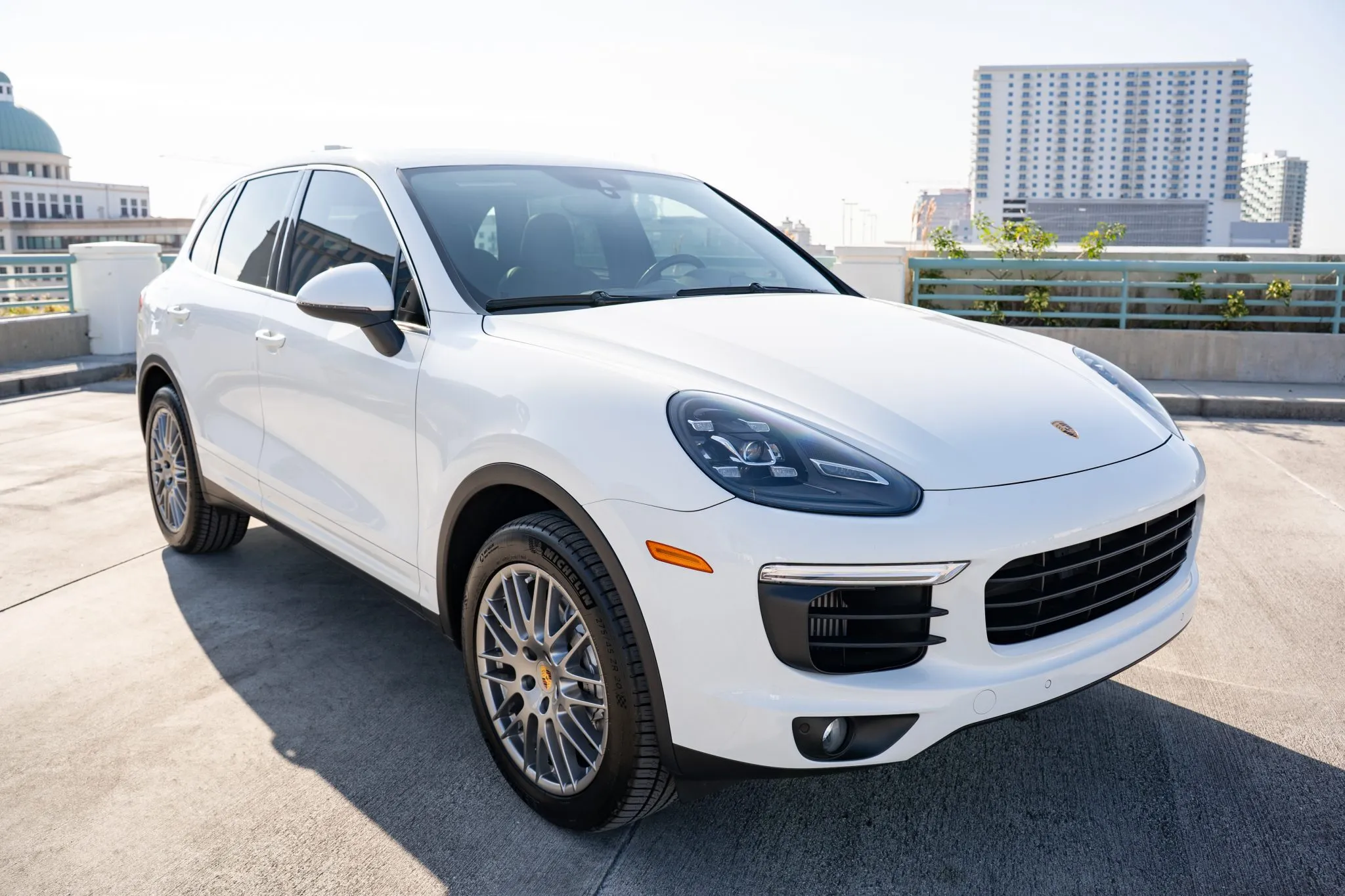 Load larger image of 2017 Porsche Cayenne S - Stuttcars Classified