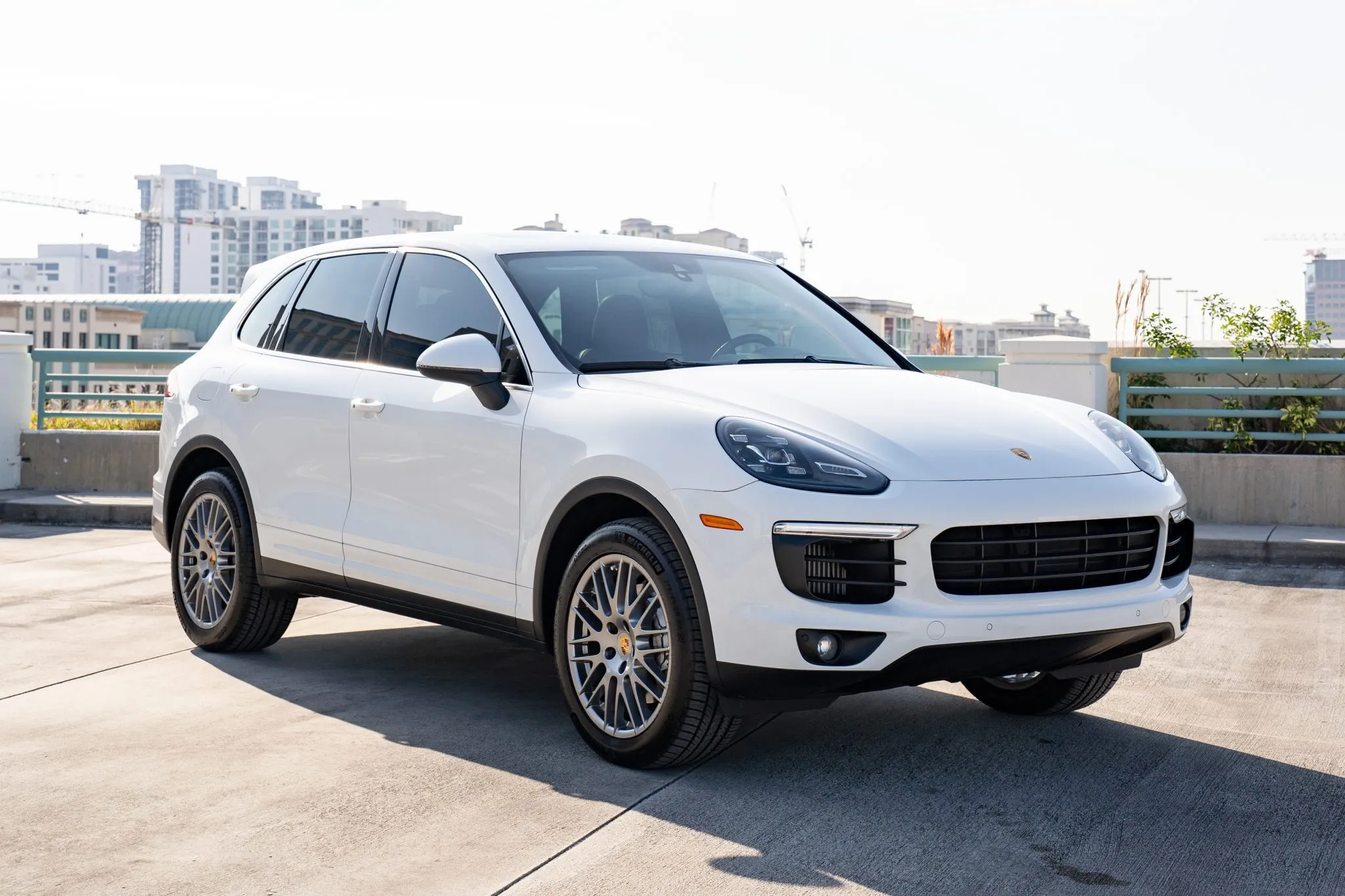 Load larger image of 2017 Porsche Cayenne S - Stuttcars Classified