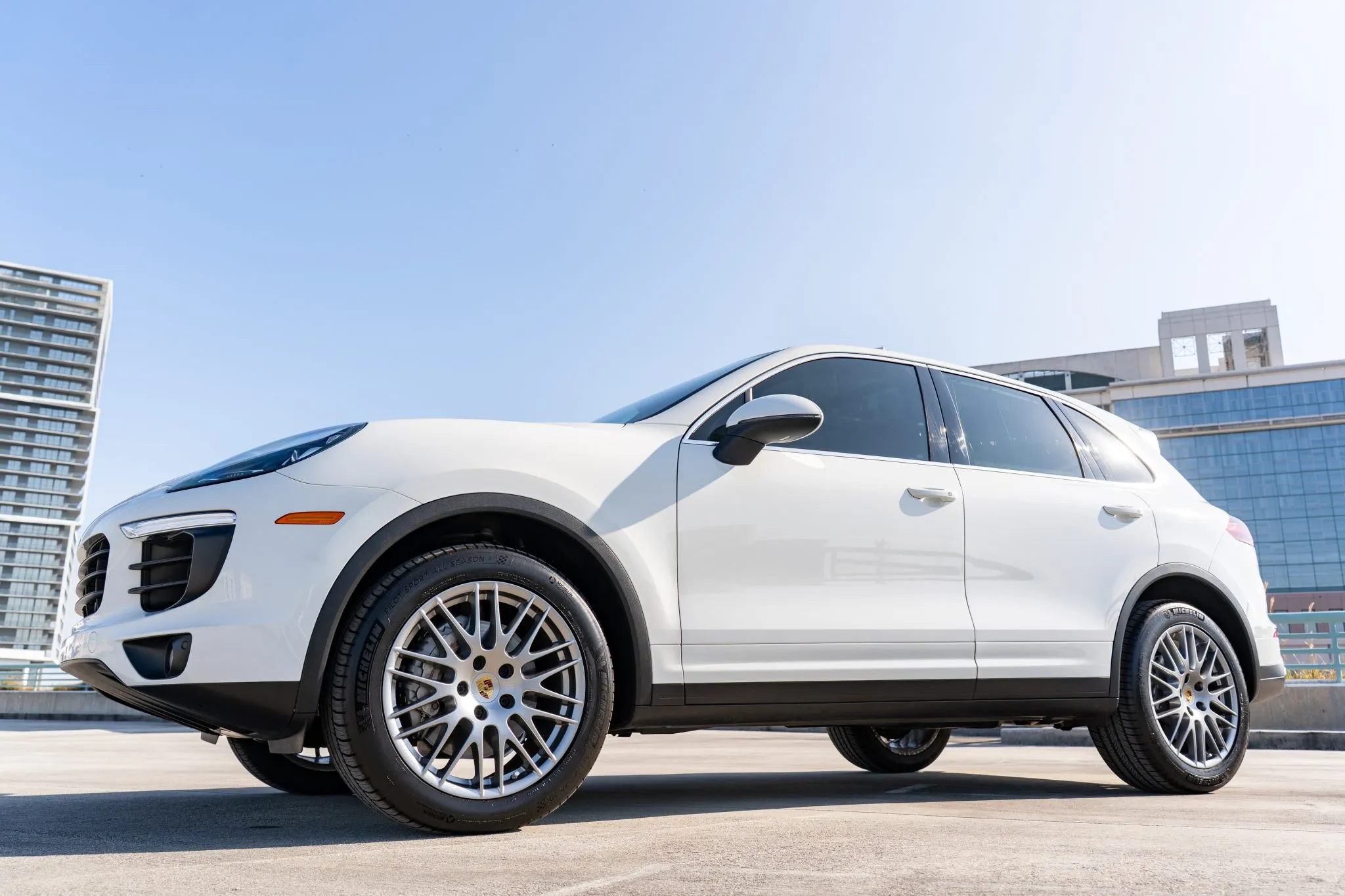 Load larger image of 2017 Porsche Cayenne S - Stuttcars Classified