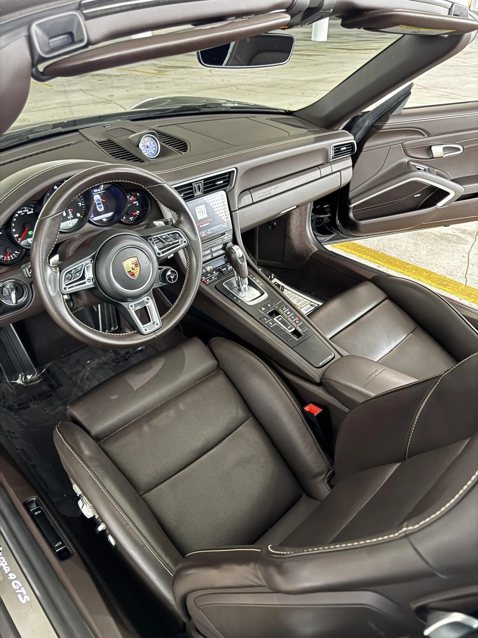 Load larger image of 2019 Porsche 911 Targa 4 GTS Exclusive Manufaktur Edition - Stuttcars Classified