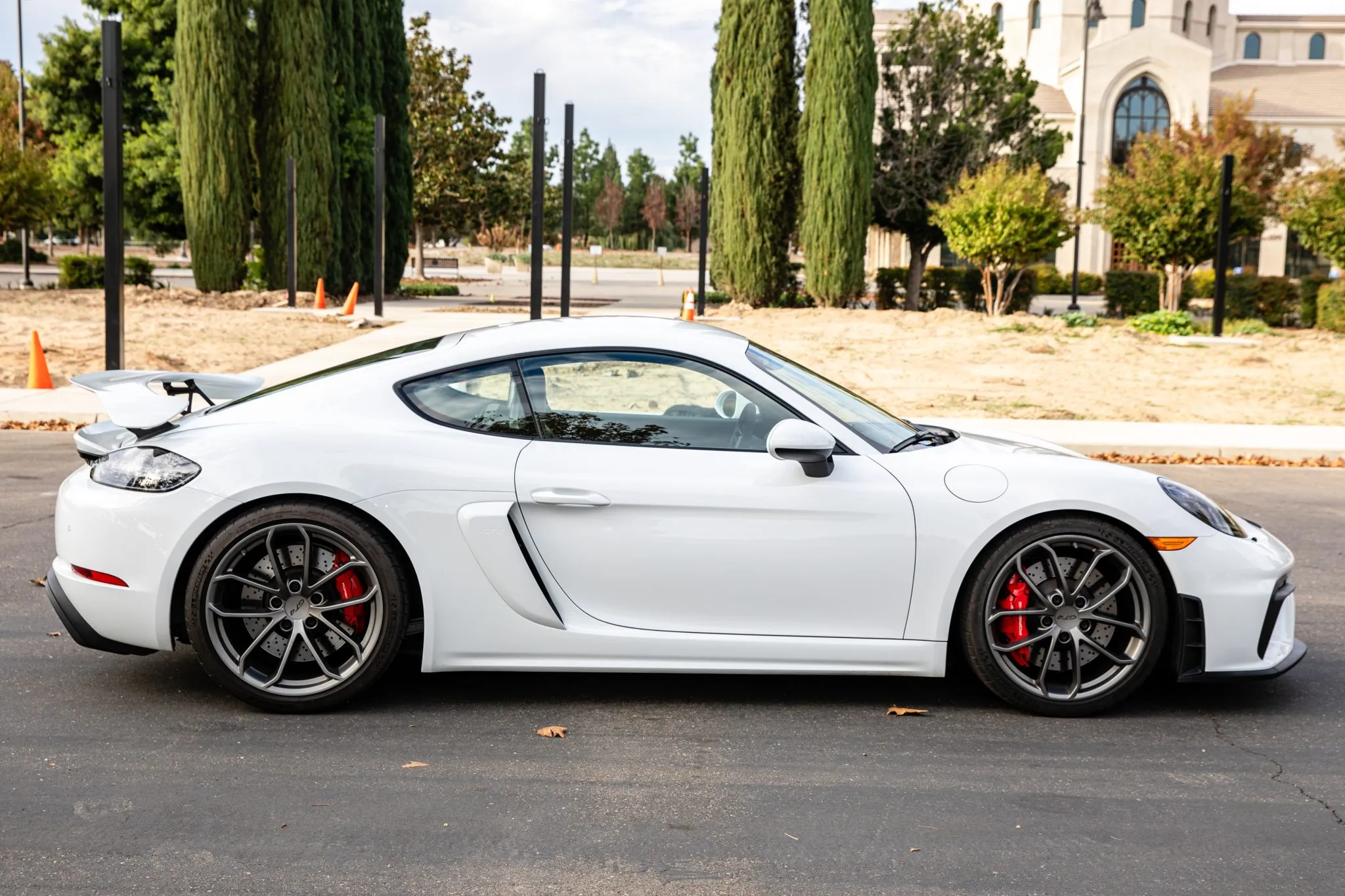 Load larger image of 2020 Porsche 718 Cayman GT4 - Stuttcars Classified