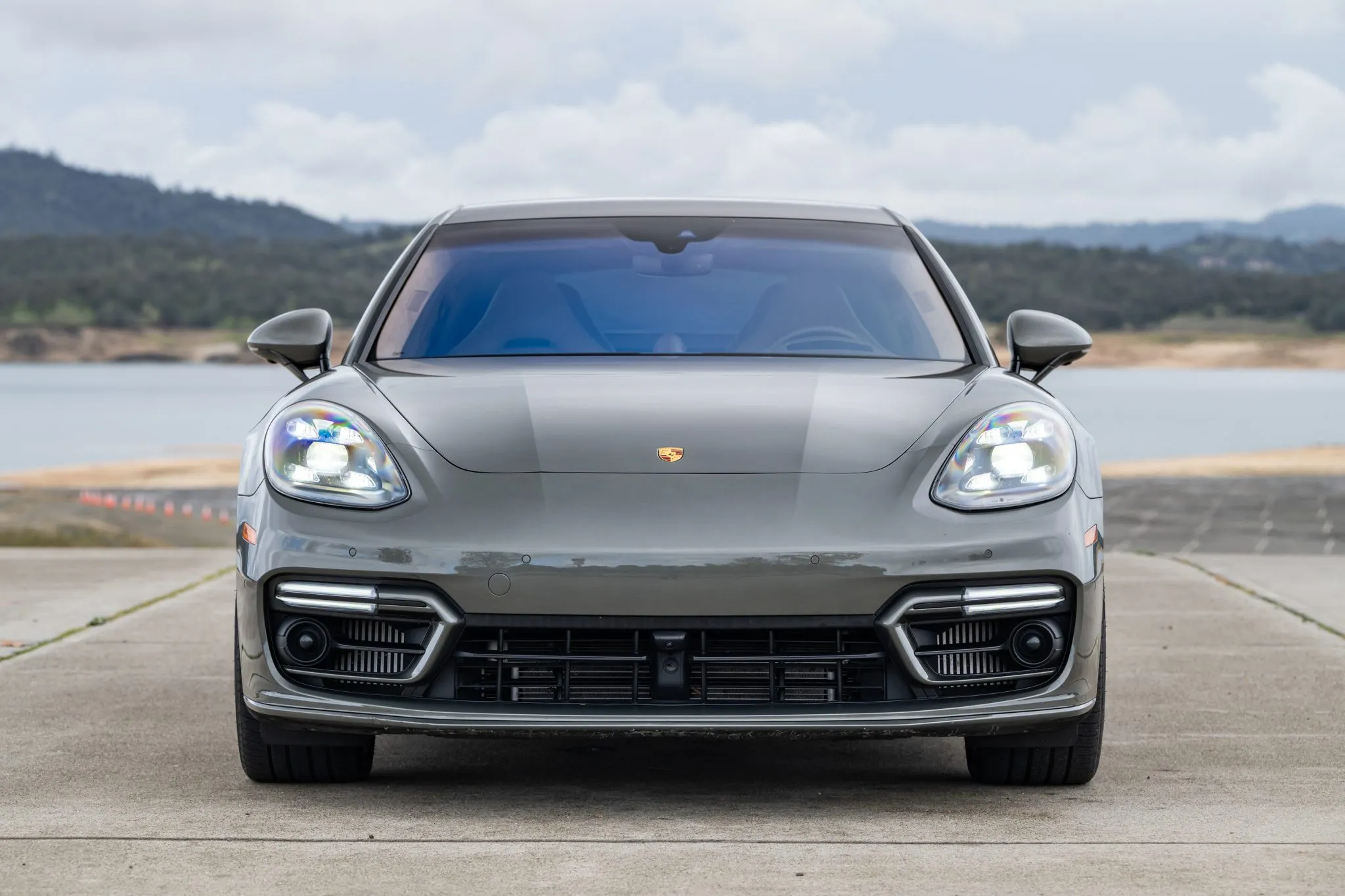 Load larger image of 2022 Porsche Panamera Turbo S - Stuttcars Classified