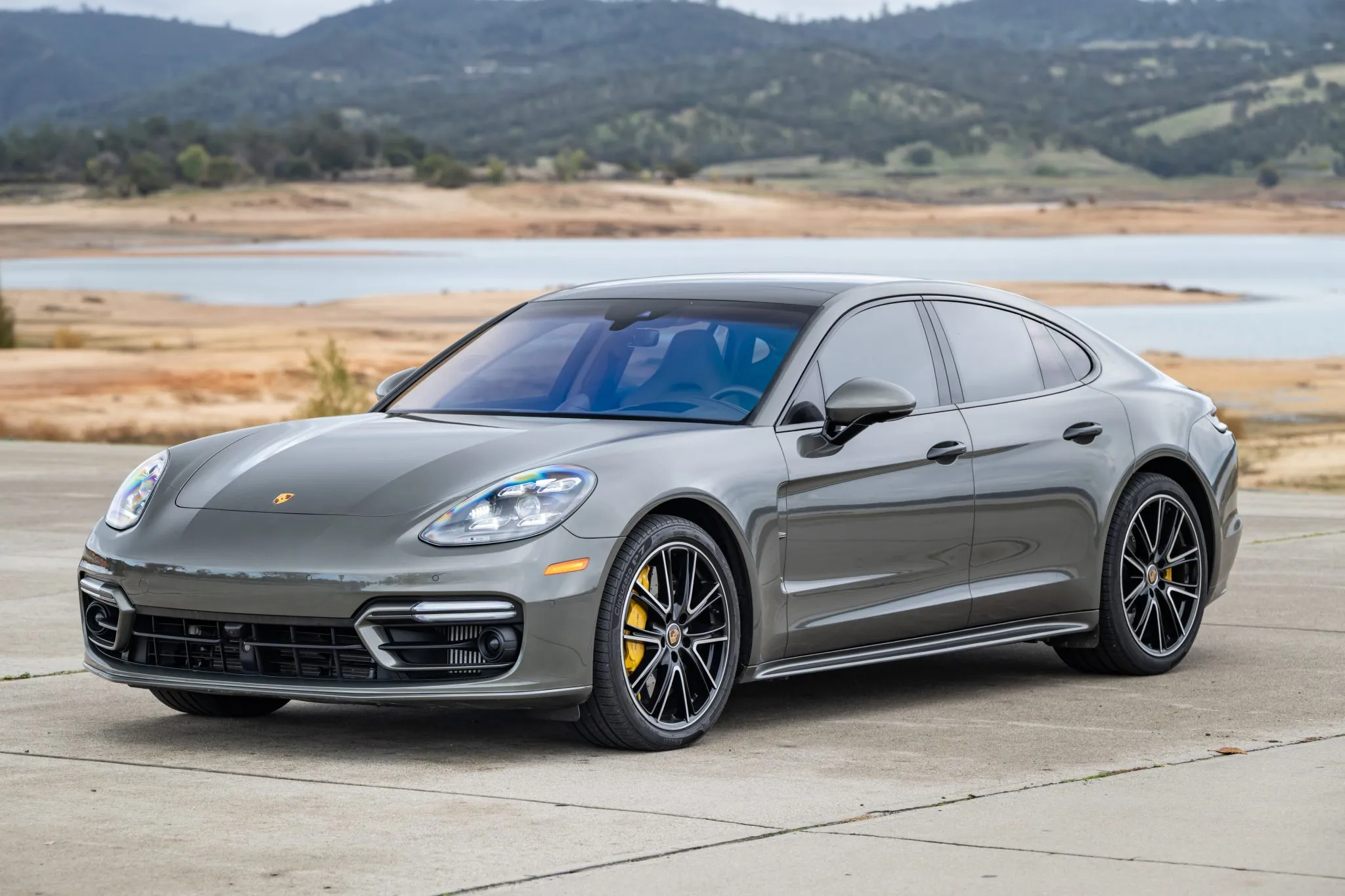 Load larger image of 2022 Porsche Panamera Turbo S - Stuttcars Classified