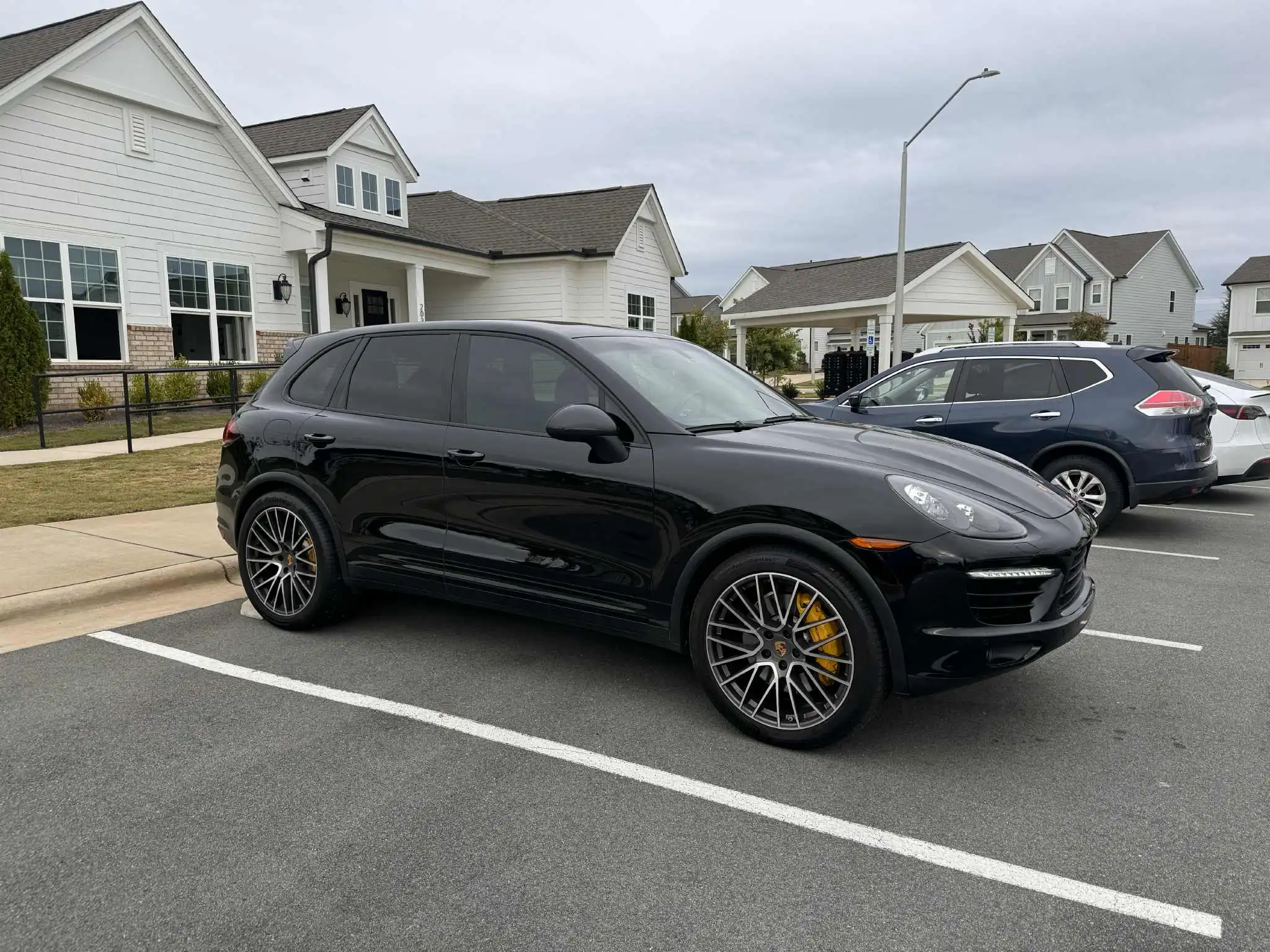 Load larger image of 2013 Porsche Cayenne Turbo - Stuttcars Classified