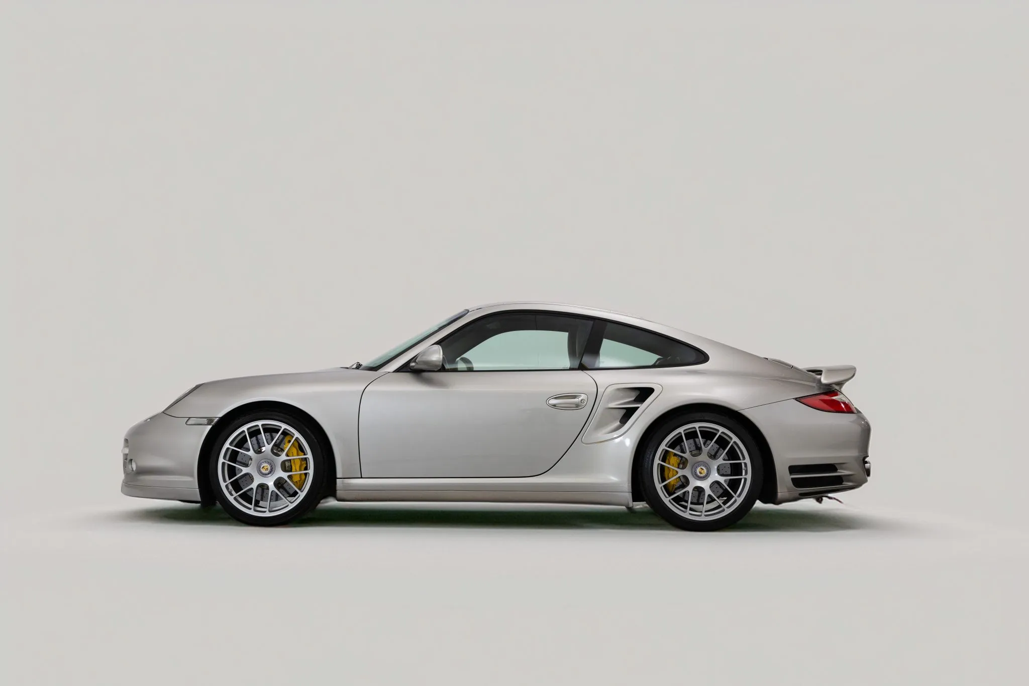 Load larger image of 2013 Porsche 911 Turbo S Coupe - Stuttcars Classified