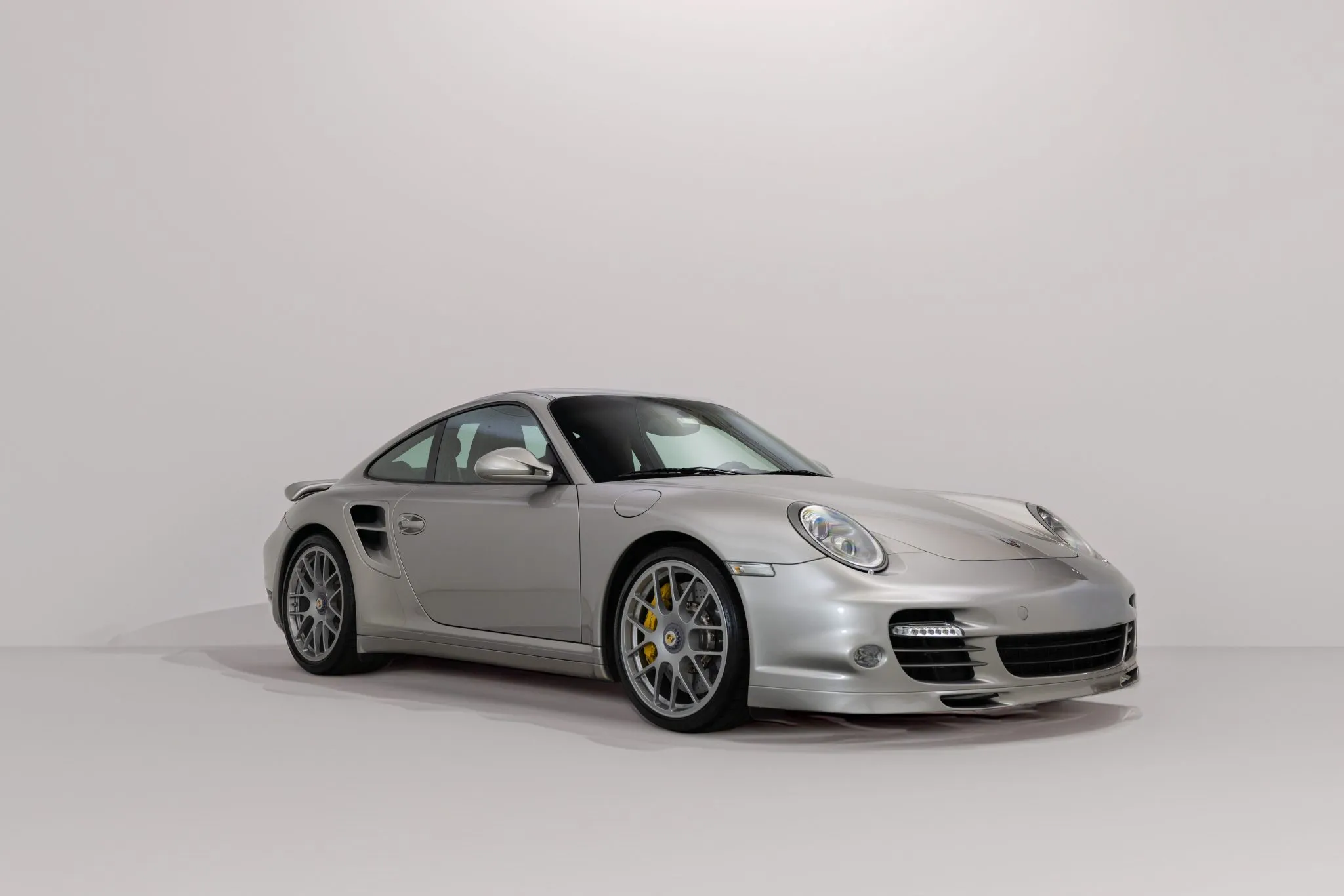 Load larger image of 2013 Porsche 911 Turbo S Coupe - Stuttcars Classified