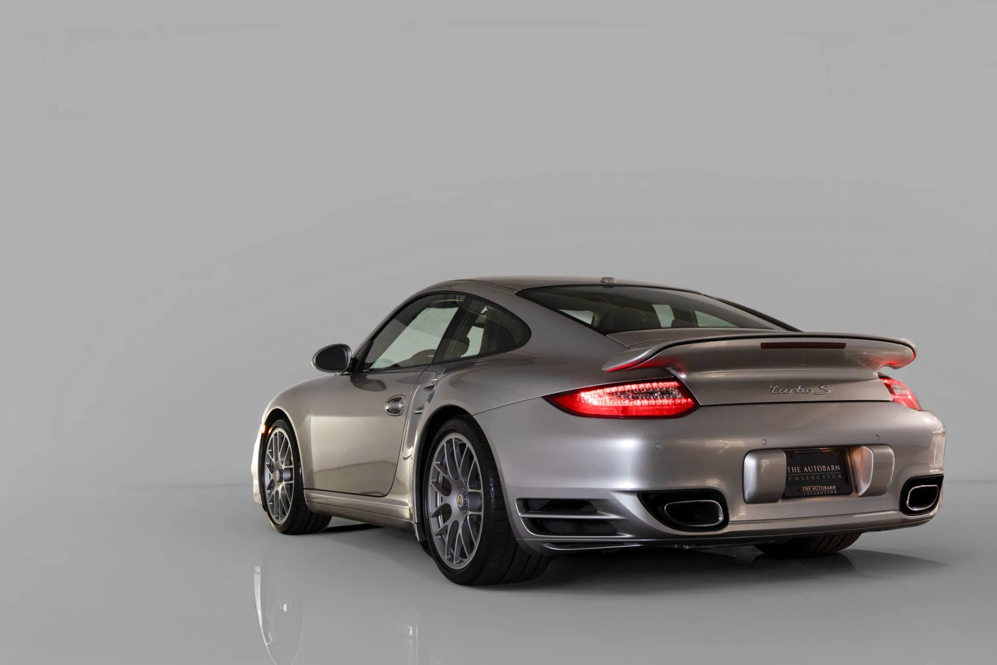 Load larger image of 2013 Porsche 911 Turbo S Coupe - Stuttcars Classified