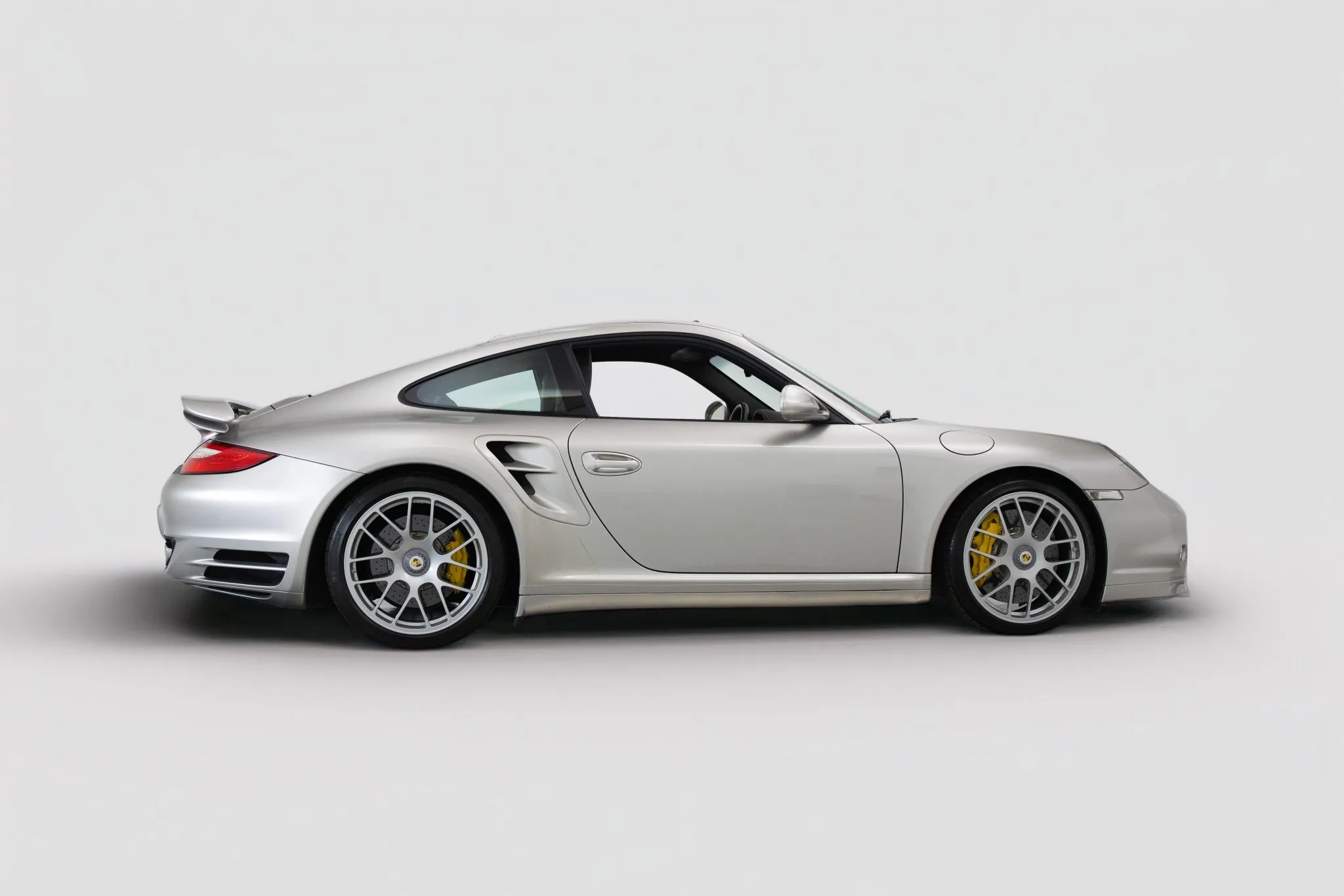 Load larger image of 2013 Porsche 911 Turbo S Coupe - Stuttcars Classified