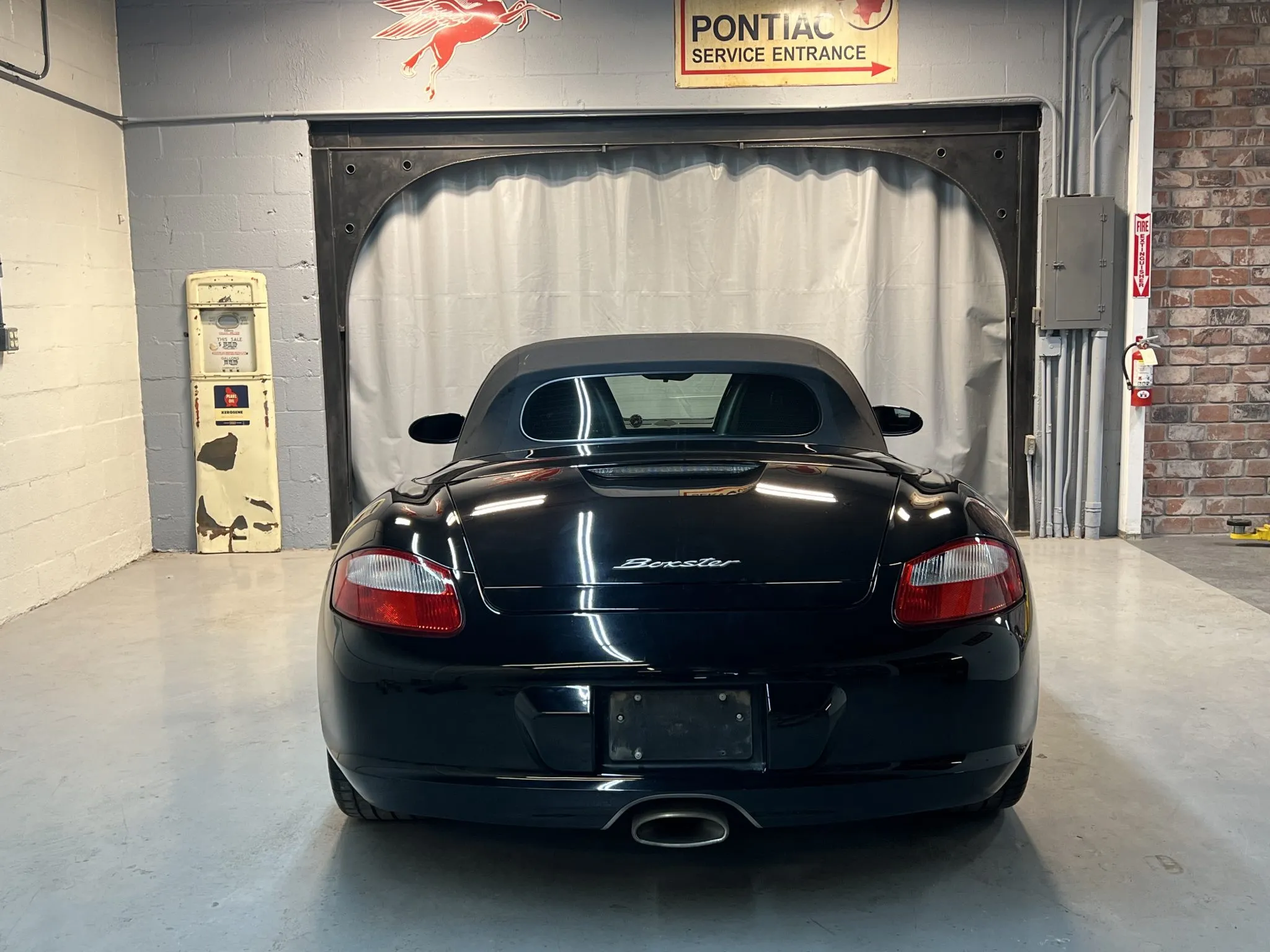 Load larger image of 2006 Porsche Boxster - Stuttcars Classified