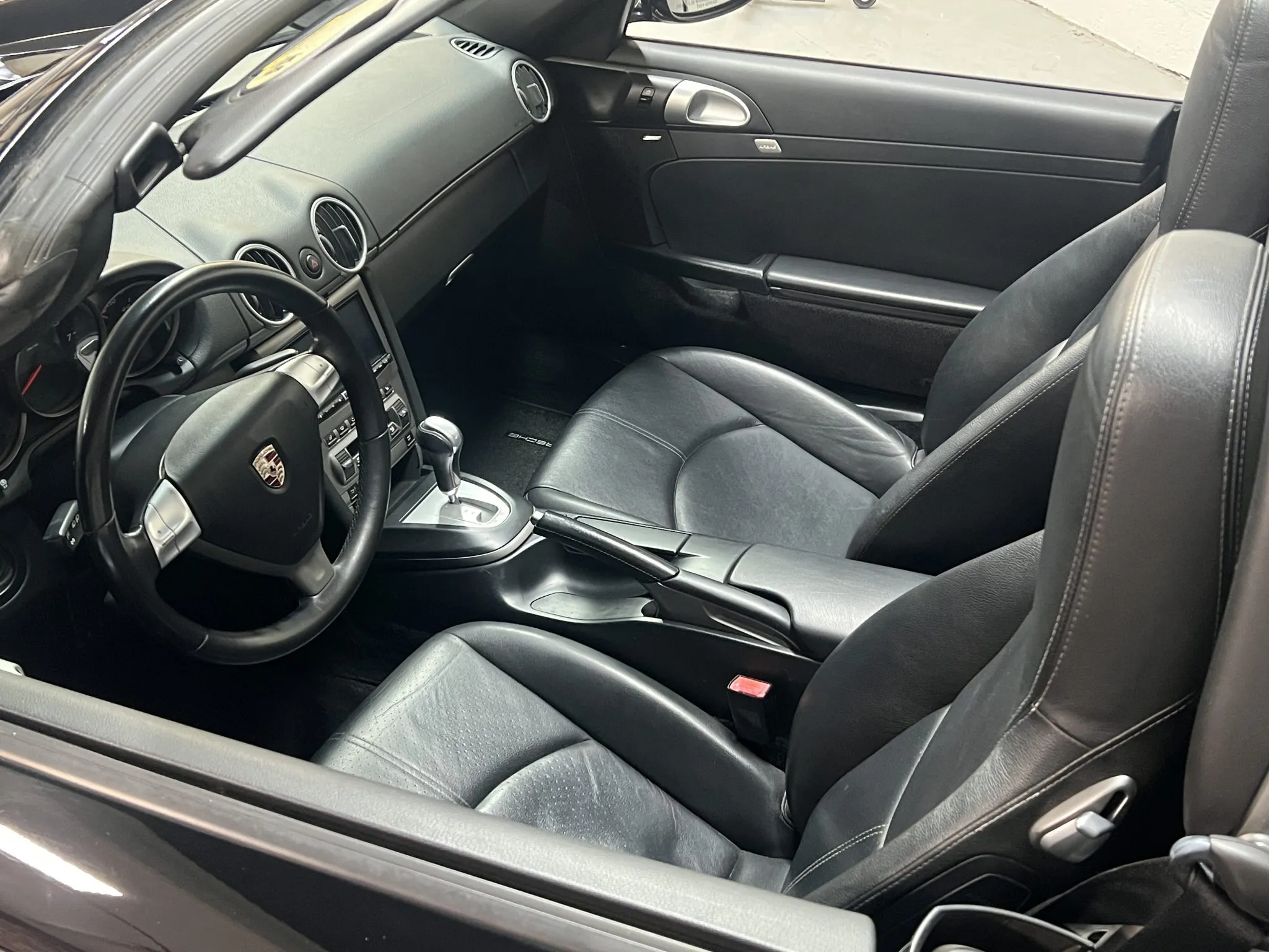 Load larger image of 2006 Porsche Boxster - Stuttcars Classified