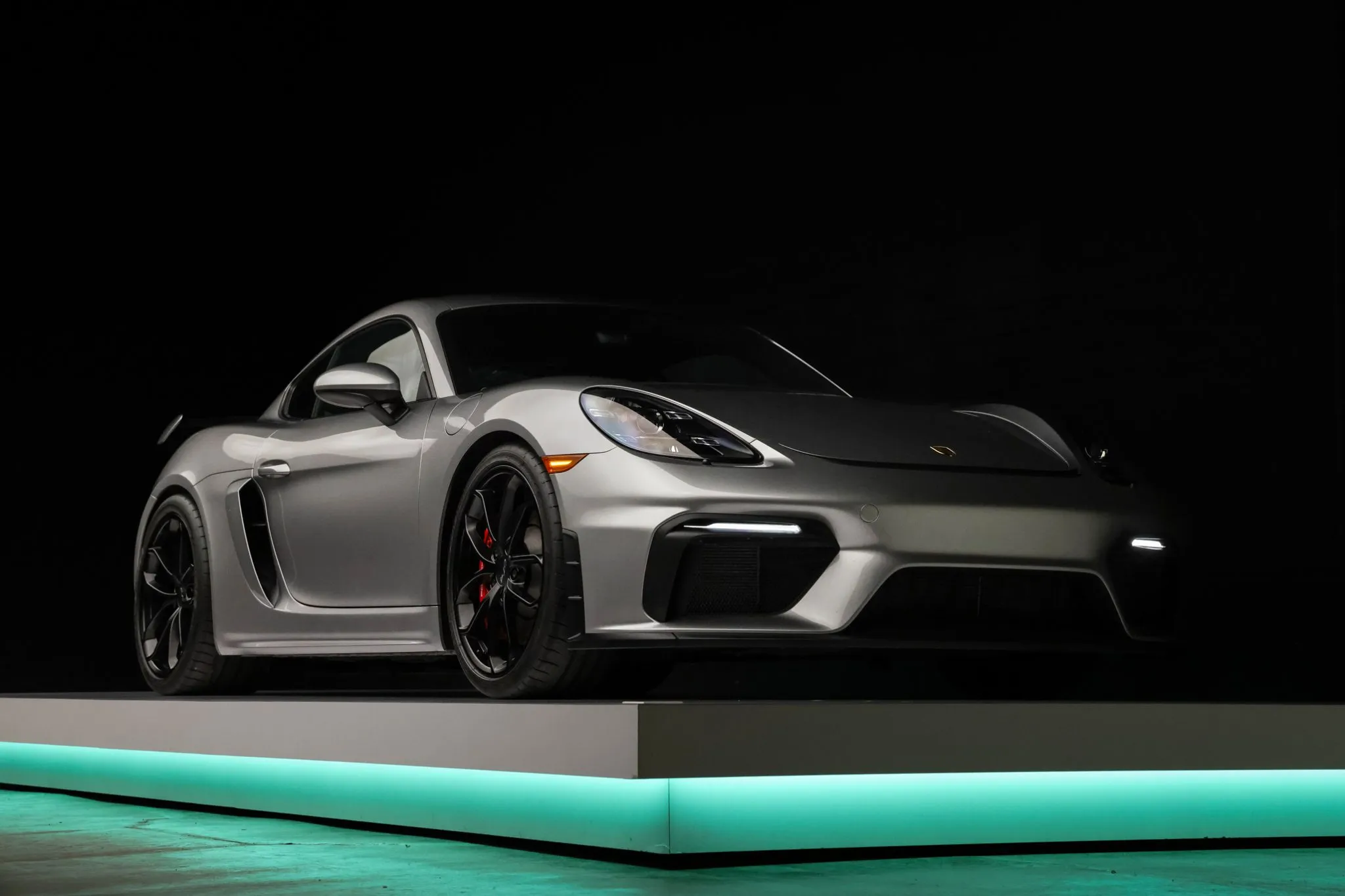 Load larger image of 2021 Porsche 718 Cayman GT4 - Stuttcars Classified