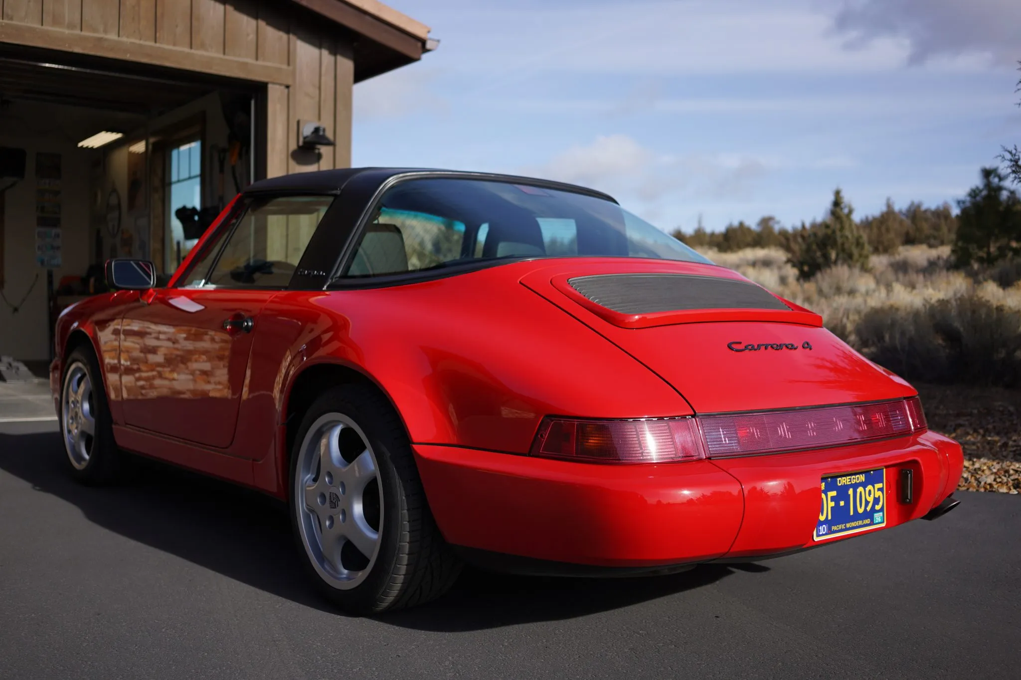 Load larger image of 1991 Porsche 911 Carrera 4 Targa - Stuttcars Classified