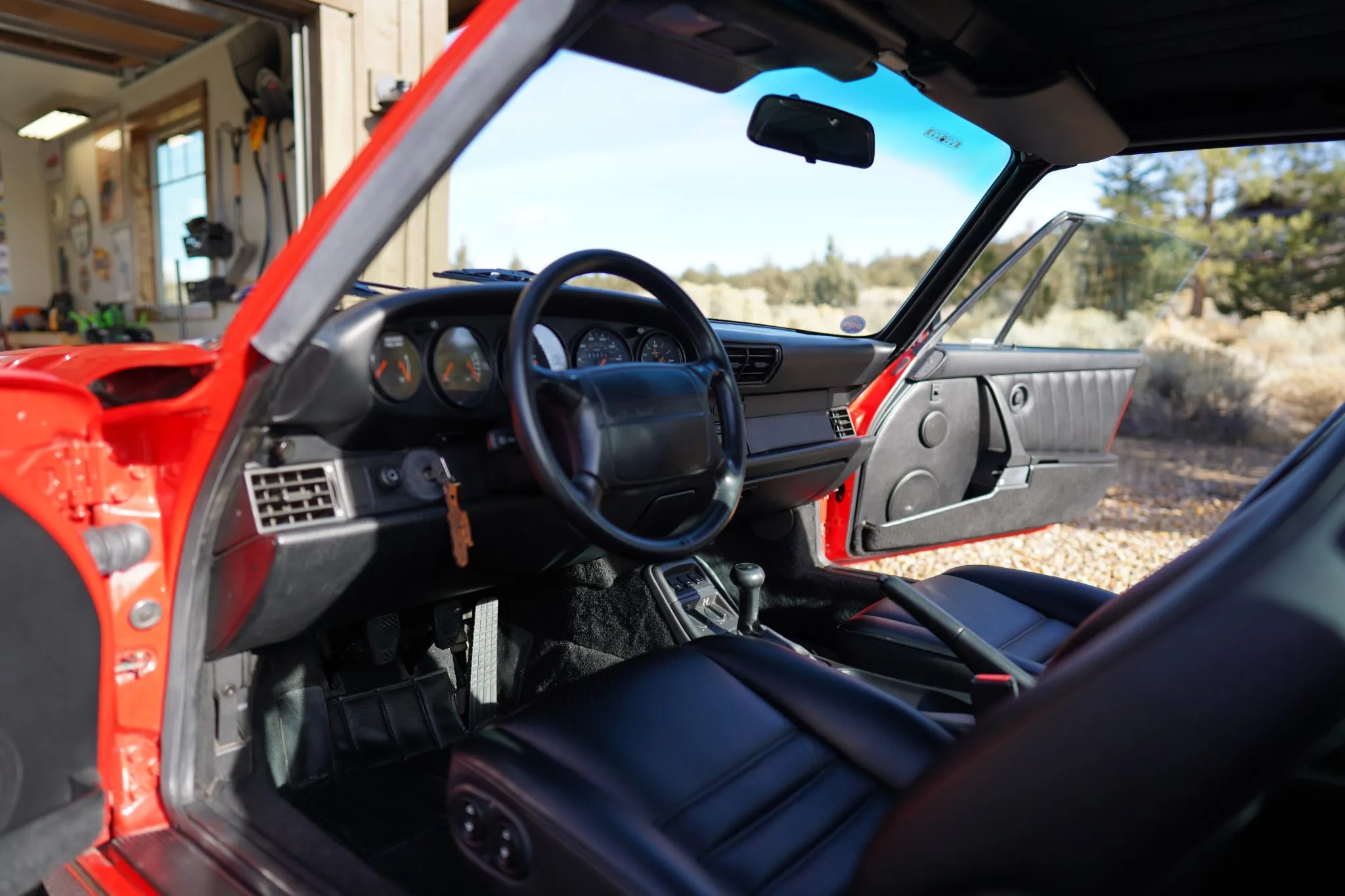 Load larger image of 1991 Porsche 911 Carrera 4 Targa - Stuttcars Classified