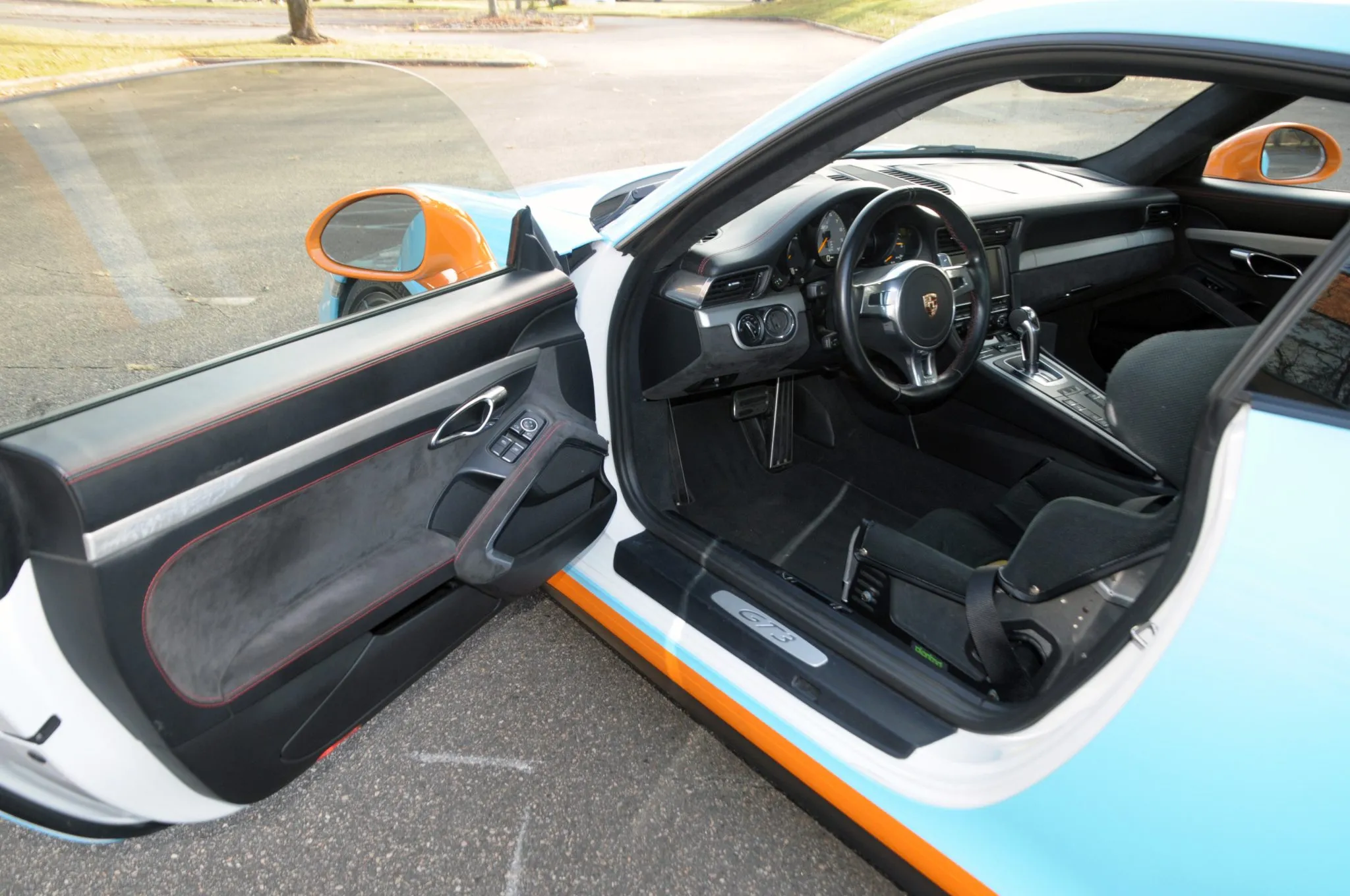 Load larger image of 2014 Porsche 911 GT3 - Stuttcars Classified