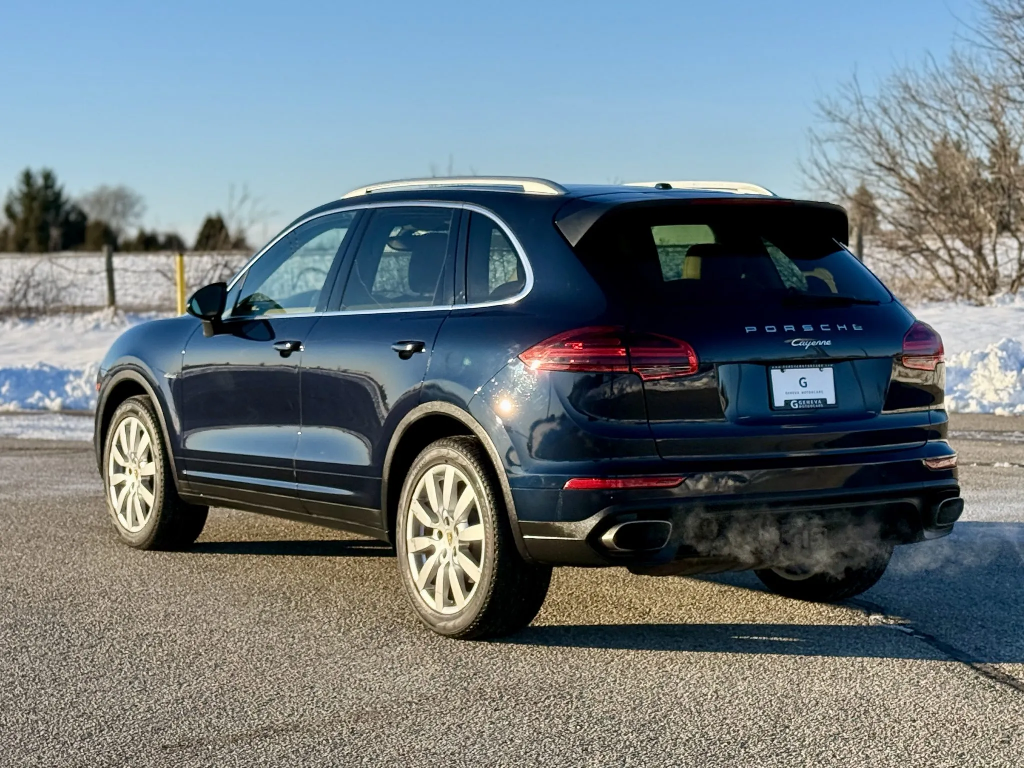 Load larger image of FOR SALE: 2015 Porsche Cayenne Diesel - Stuttcars Classified