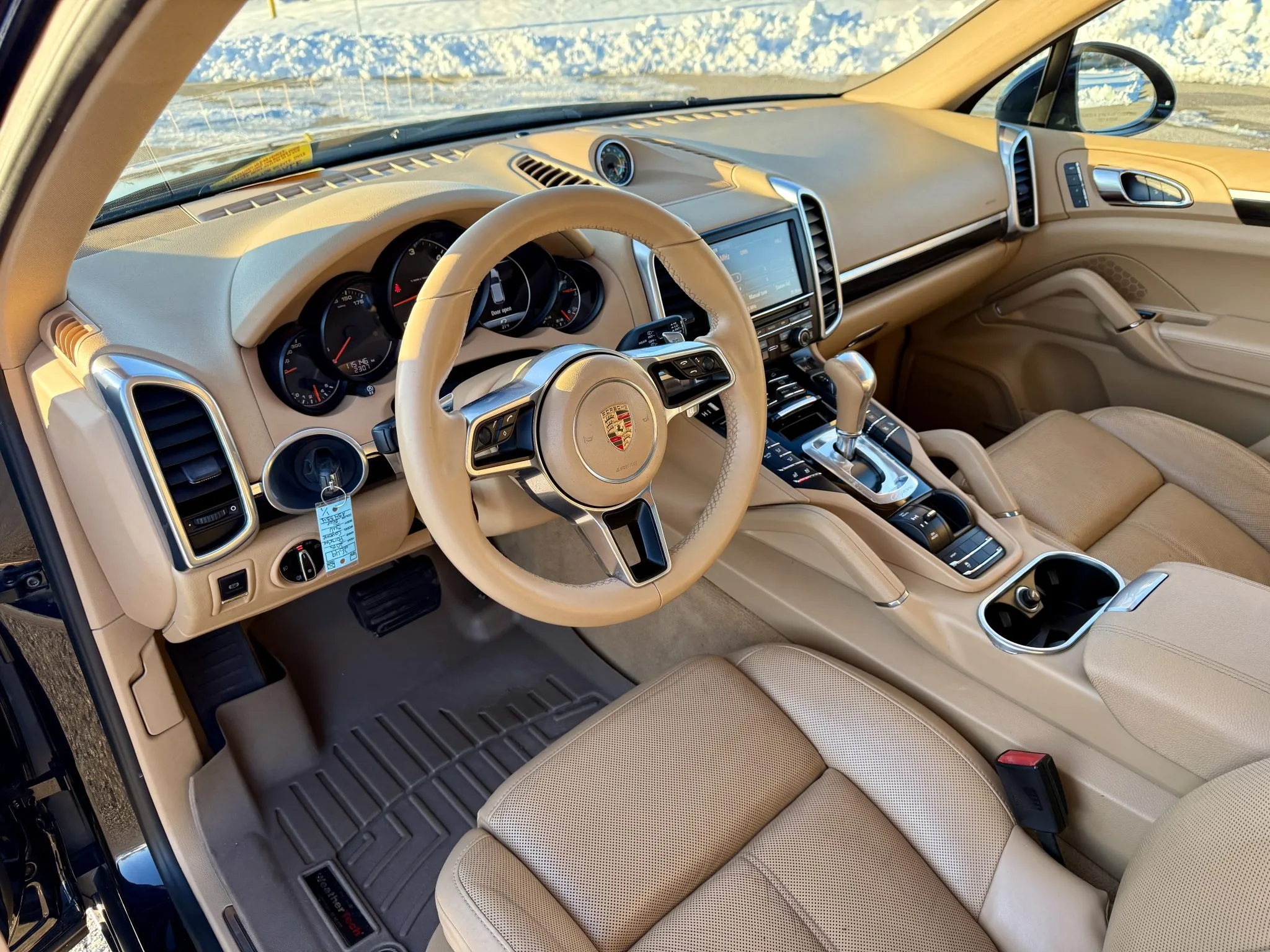 Load larger image of FOR SALE: 2015 Porsche Cayenne Diesel - Stuttcars Classified