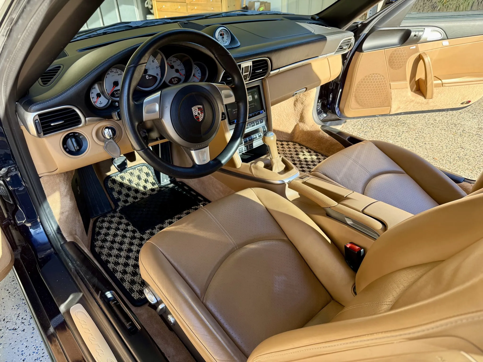 Load larger image of 2008 Porsche 911 Carrera S Coupe - Stuttcars Classified