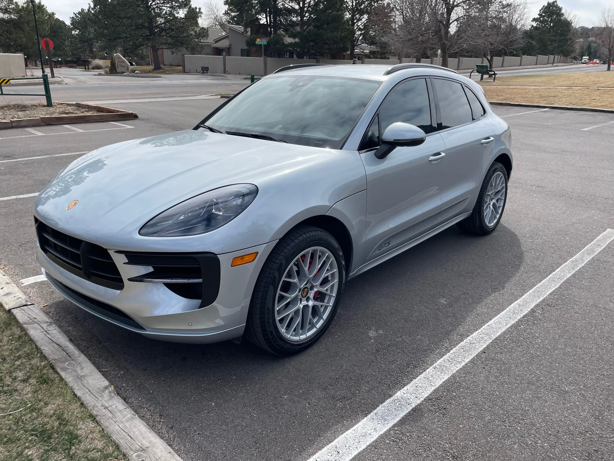 Load larger image of 2021 Porsche Macan GTS - Stuttcars Classified