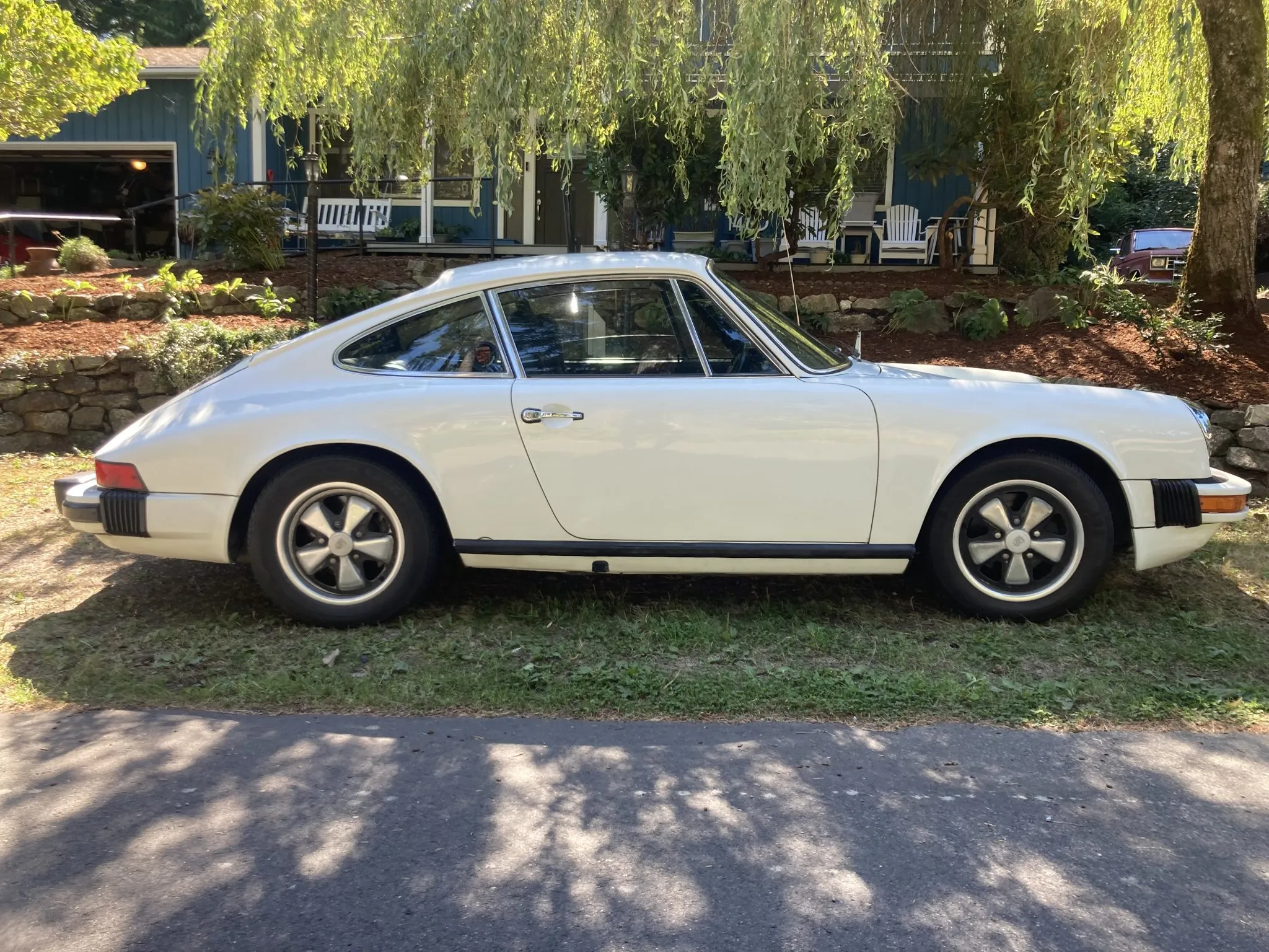 Load larger image of 1976 Porsche 912E - Stuttcars Classified