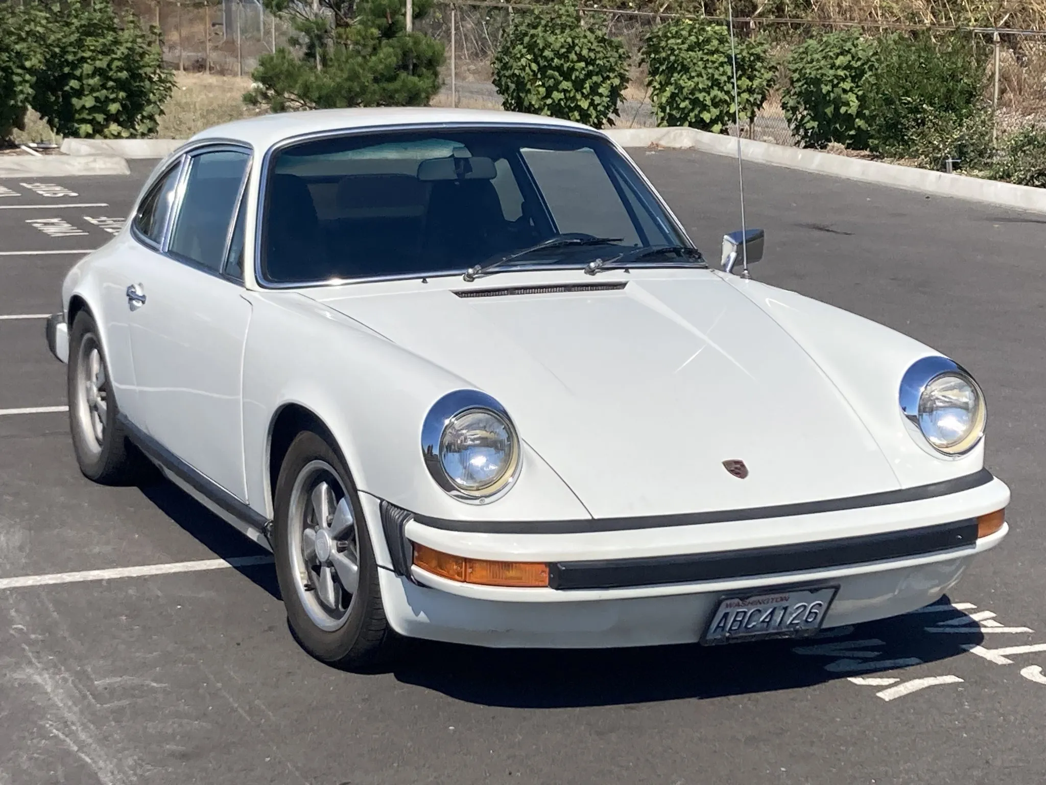 Load larger image of 1976 Porsche 912E - Stuttcars Classified