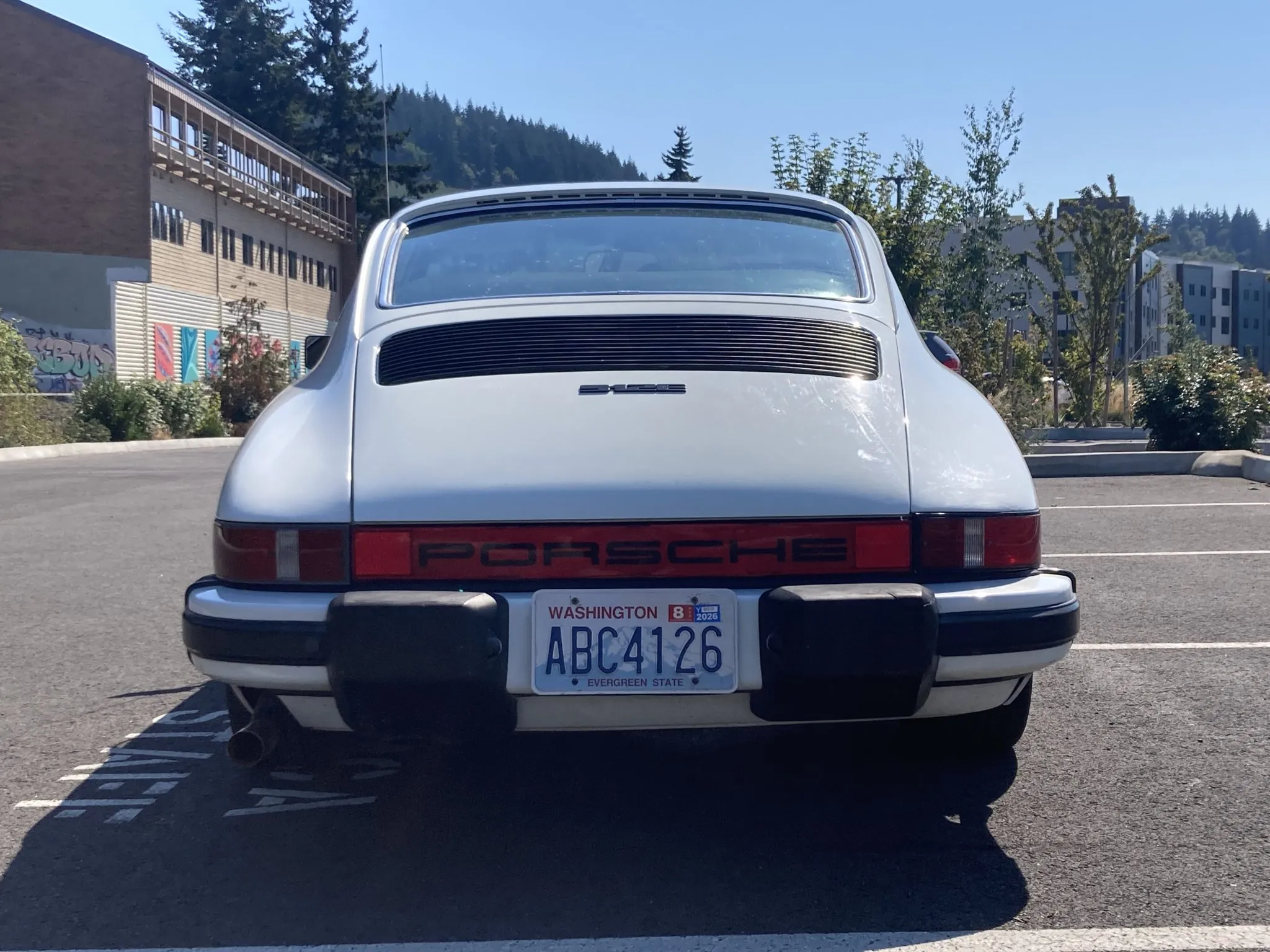 Load larger image of 1976 Porsche 912E - Stuttcars Classified