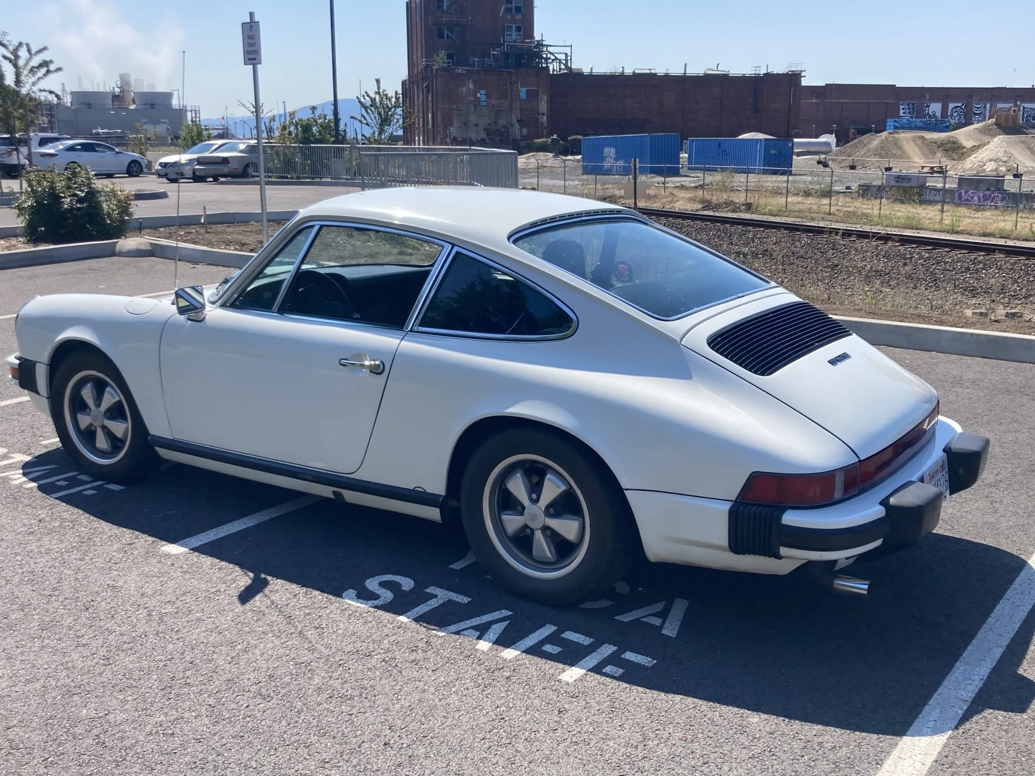 Load larger image of 1976 Porsche 912E - Stuttcars Classified