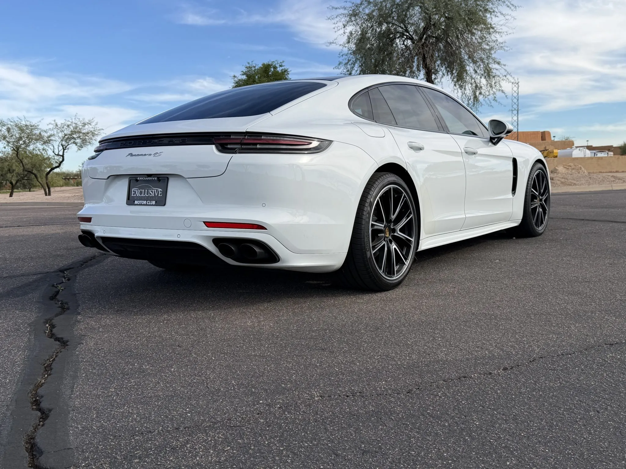 Load larger image of 2018 Porsche Panamera 4S - Stuttcars Classified