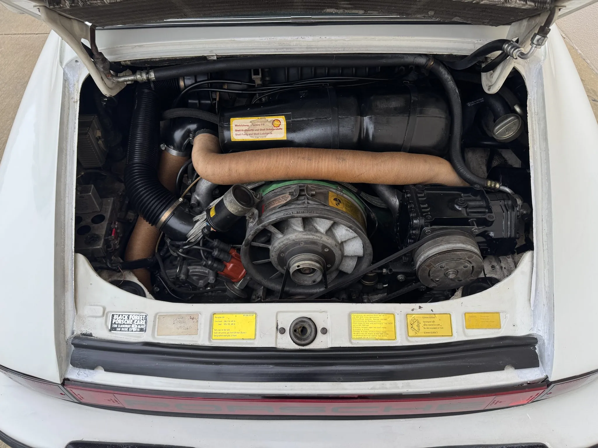 Load larger image of Safari-Style 1976 Porsche 911S Coupe - Stuttcars Classified