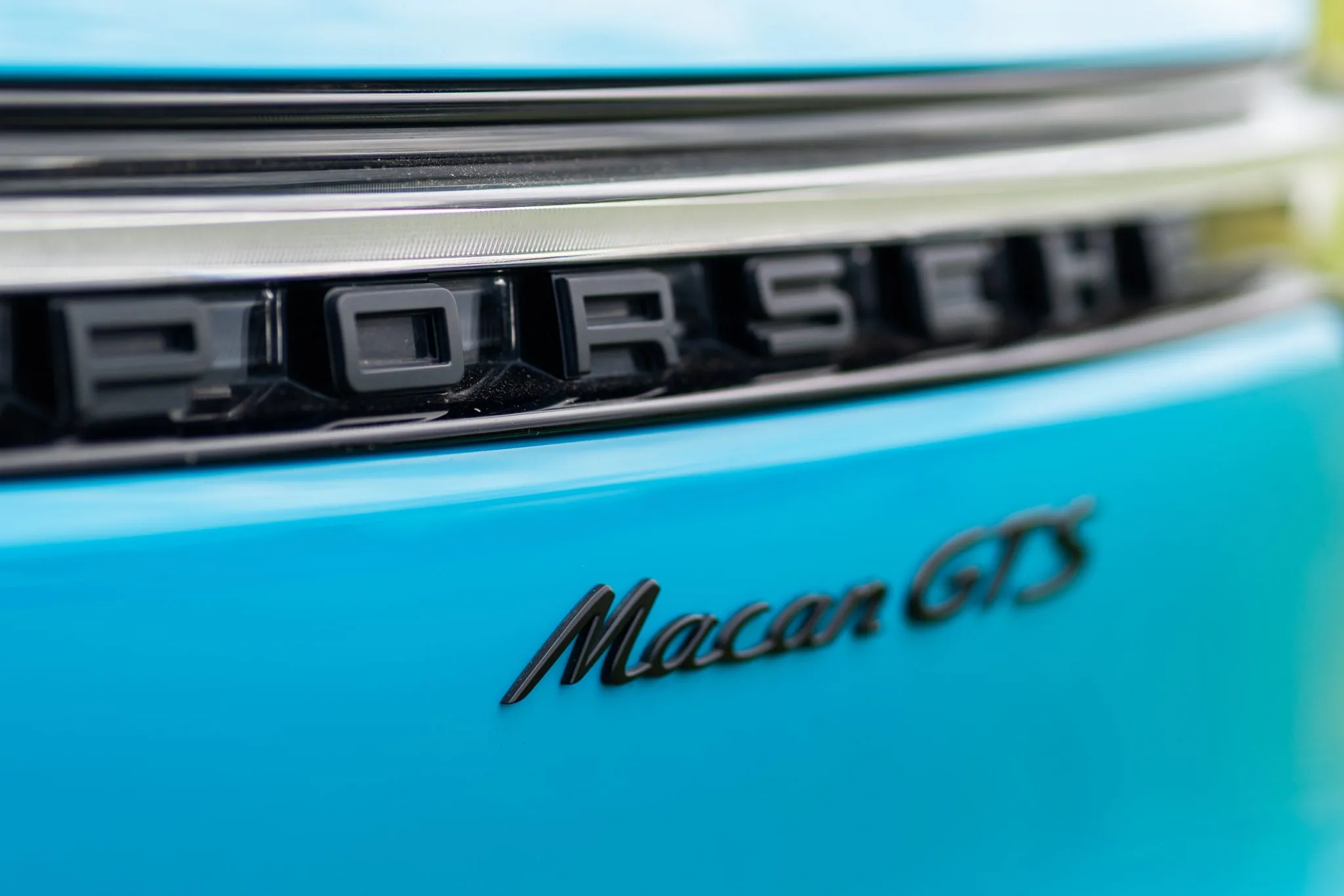 Load larger image of 2023 Porsche Macan GTS - Stuttcars Classified