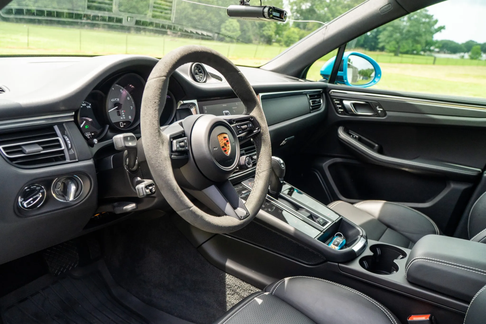 Load larger image of 2023 Porsche Macan GTS - Stuttcars Classified