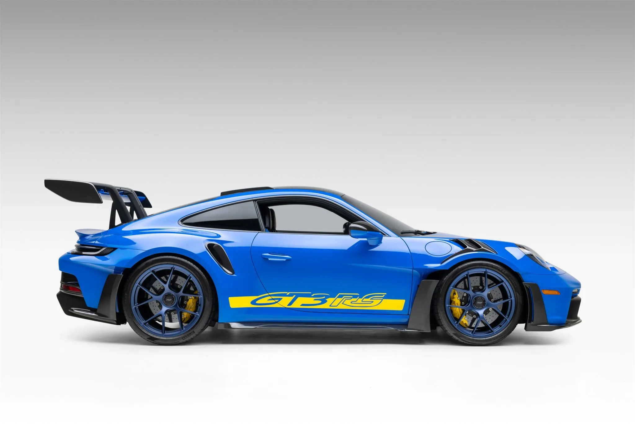 Load larger image of 2023 Porsche 911 GT3 RS Weissach - Stuttcars Classified