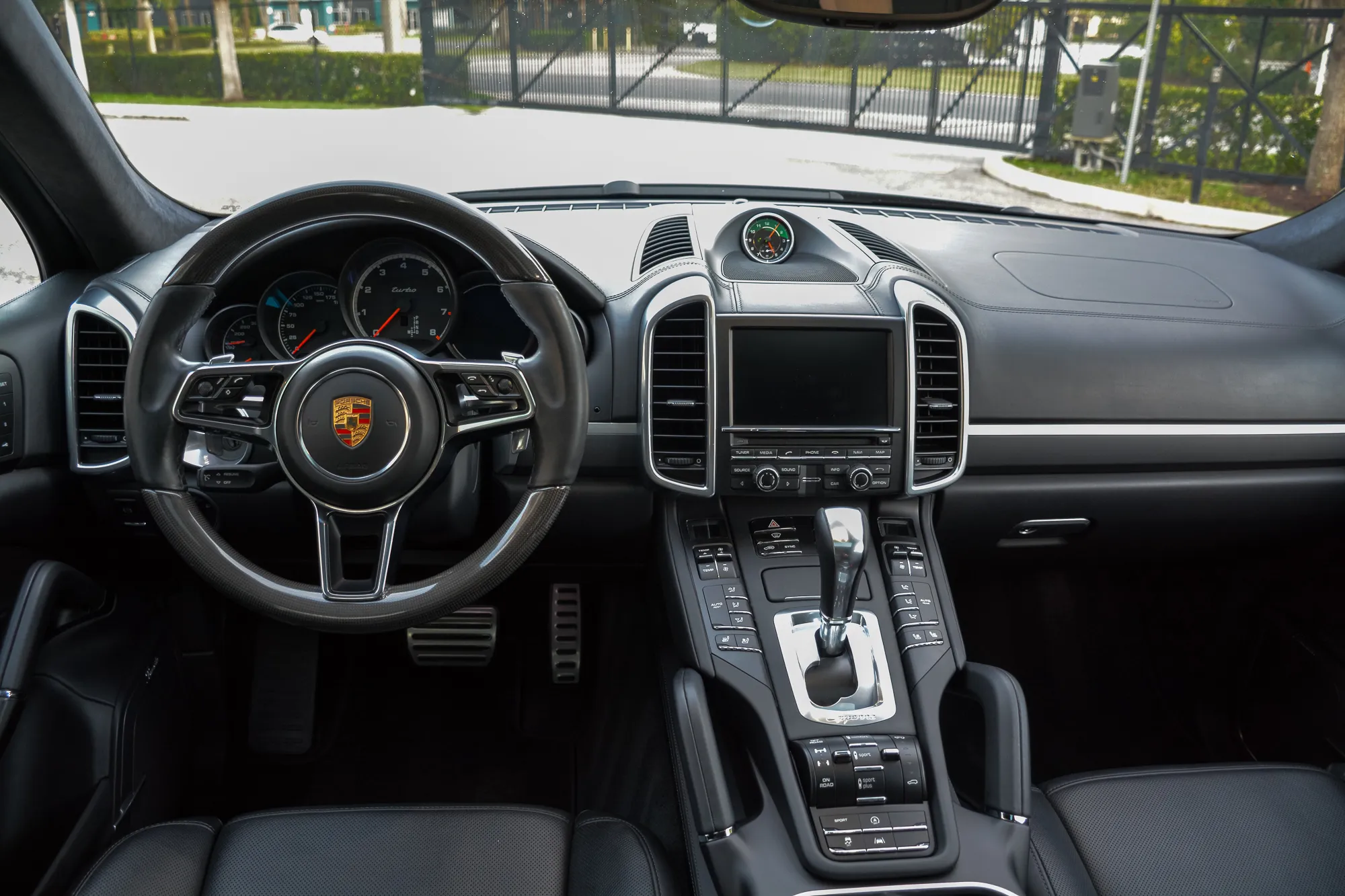Load larger image of 2015 Porsche Cayenne Turbo - Stuttcars Classified